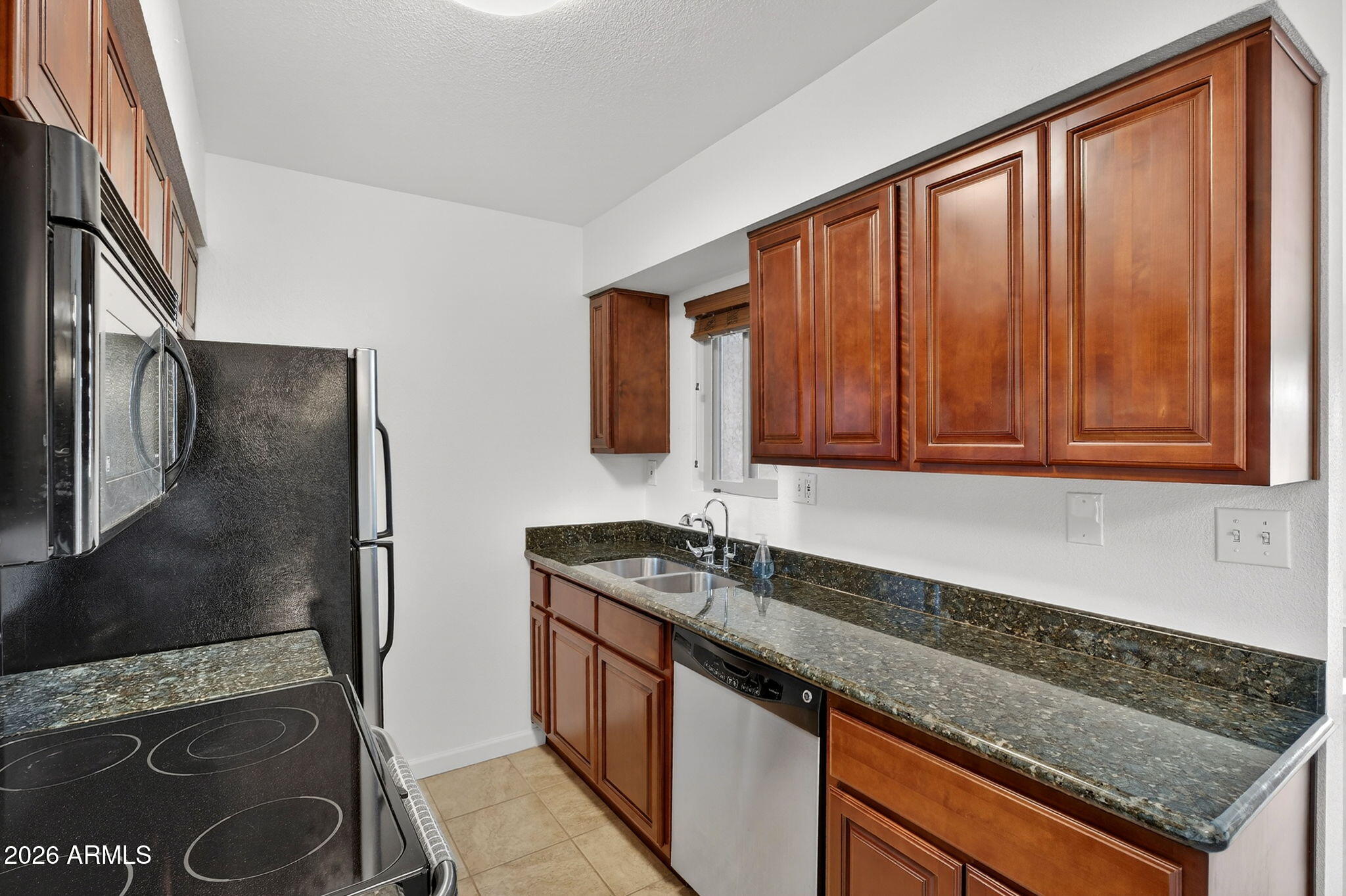 5877 N GRANITE REEF Road 1134