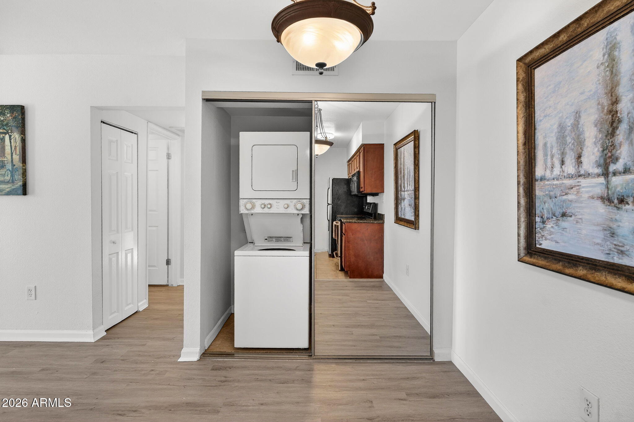 5877 N GRANITE REEF Road 1134