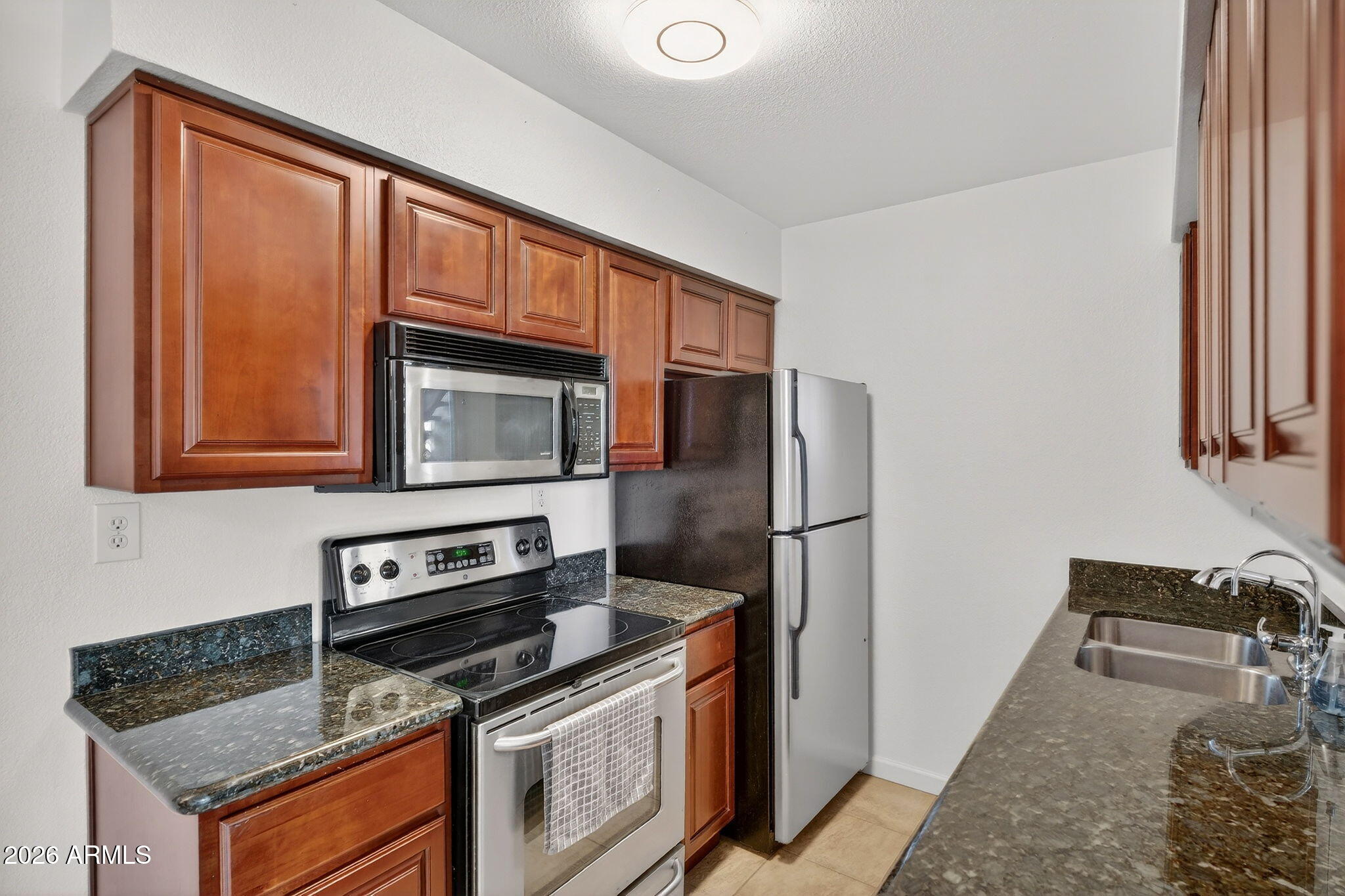 5877 N GRANITE REEF Road 1134