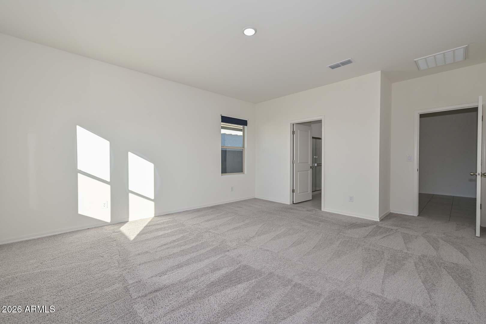 5531 W Willow Ridge Drive