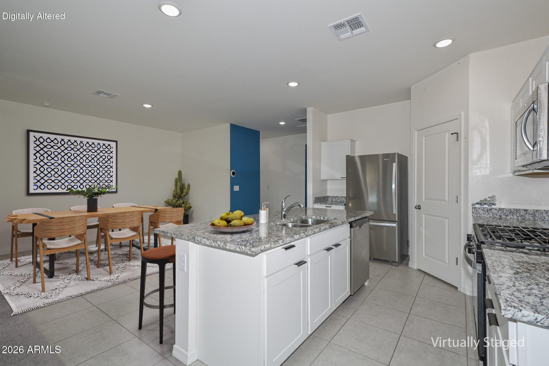 5531 W Willow Ridge Drive