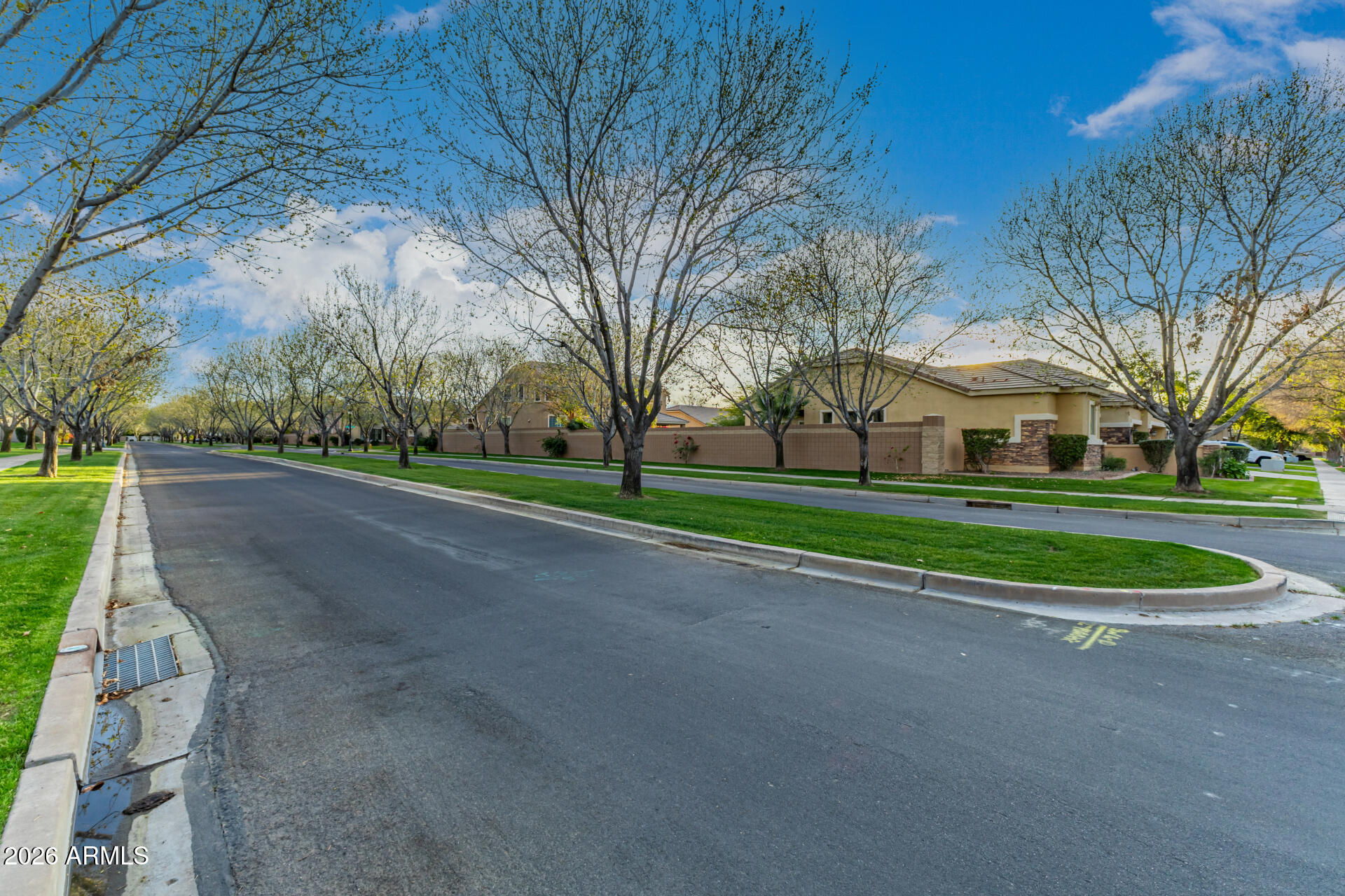 3093 E COMSTOCK Drive