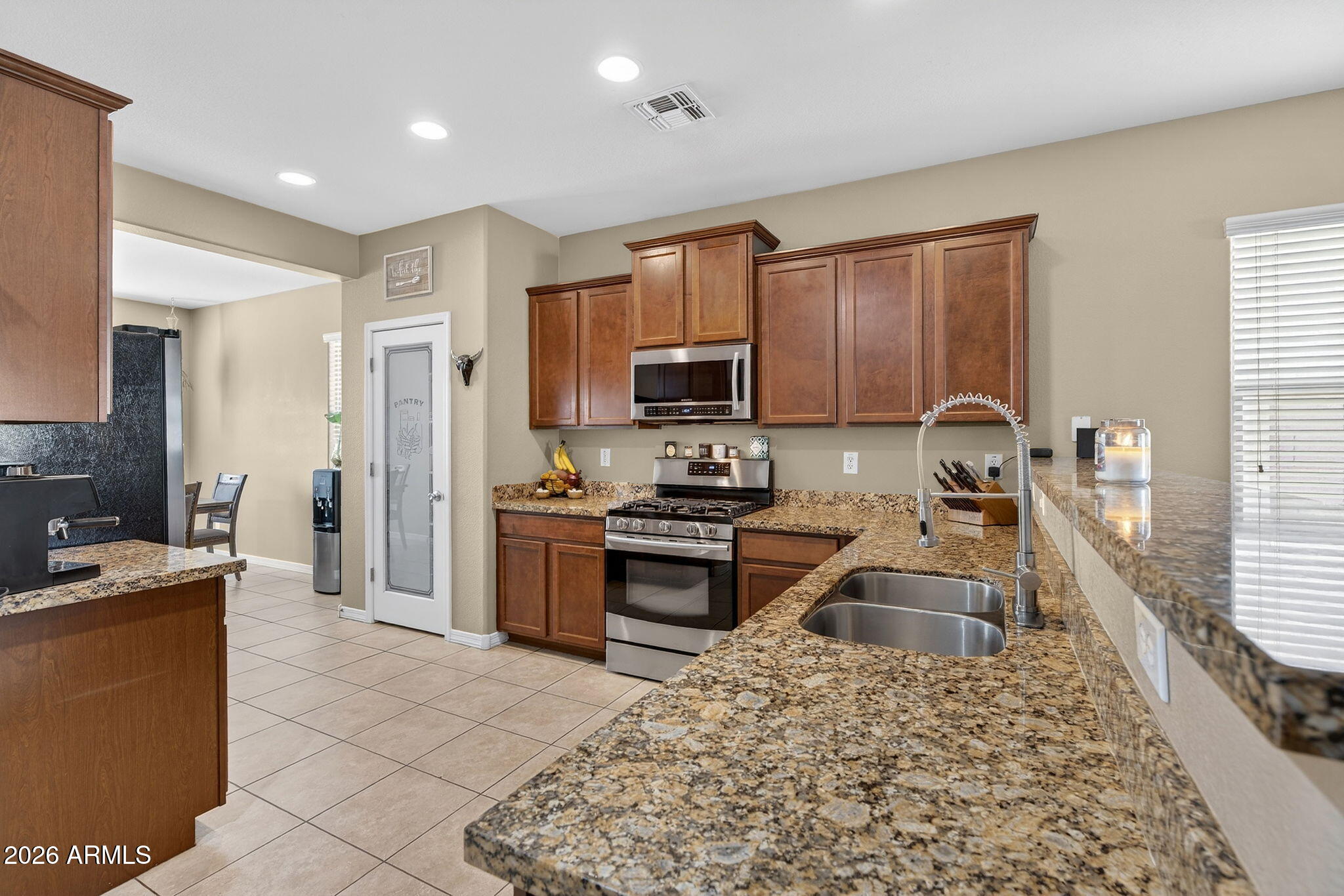 4528 W CRESCENT Road