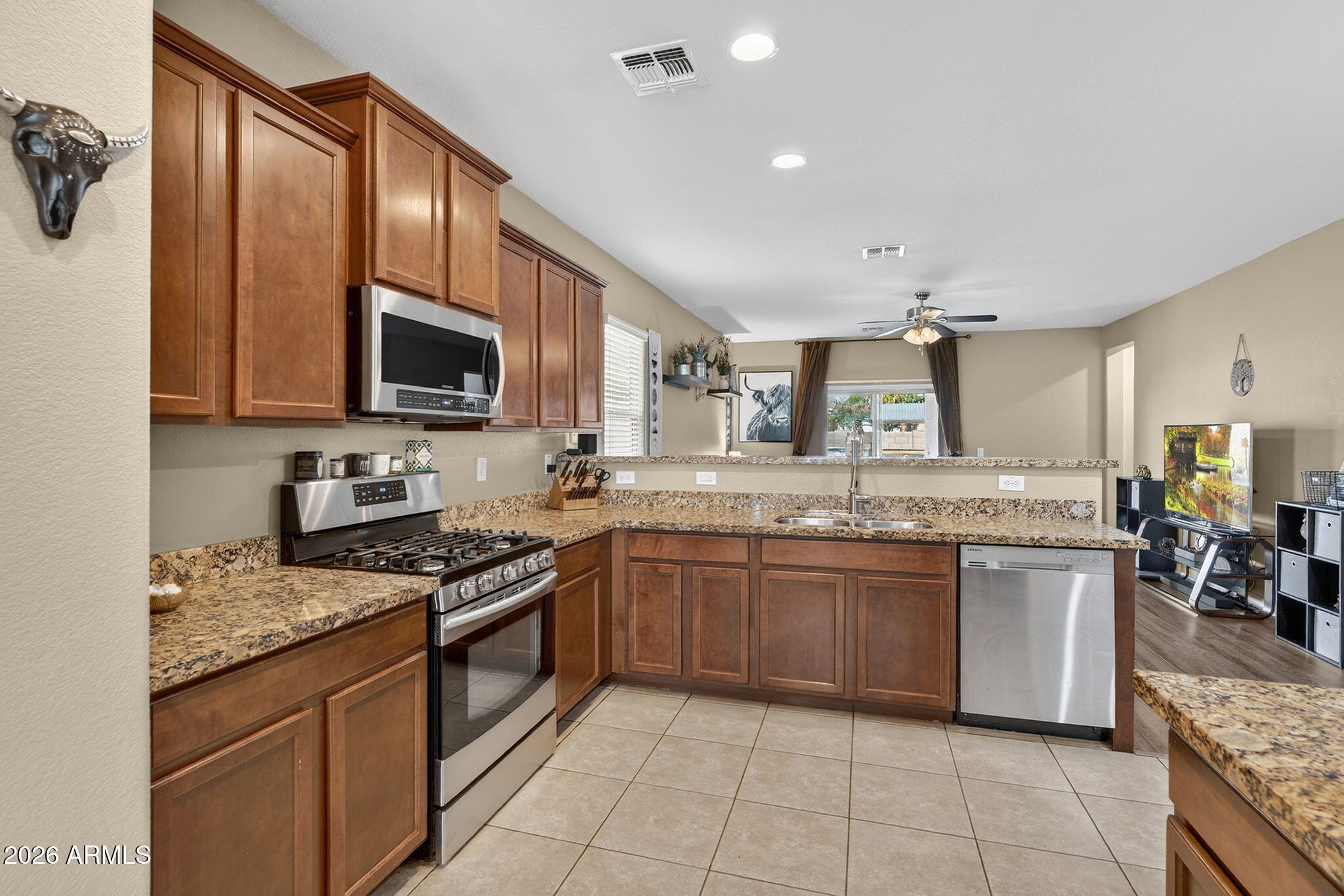 4528 W CRESCENT Road