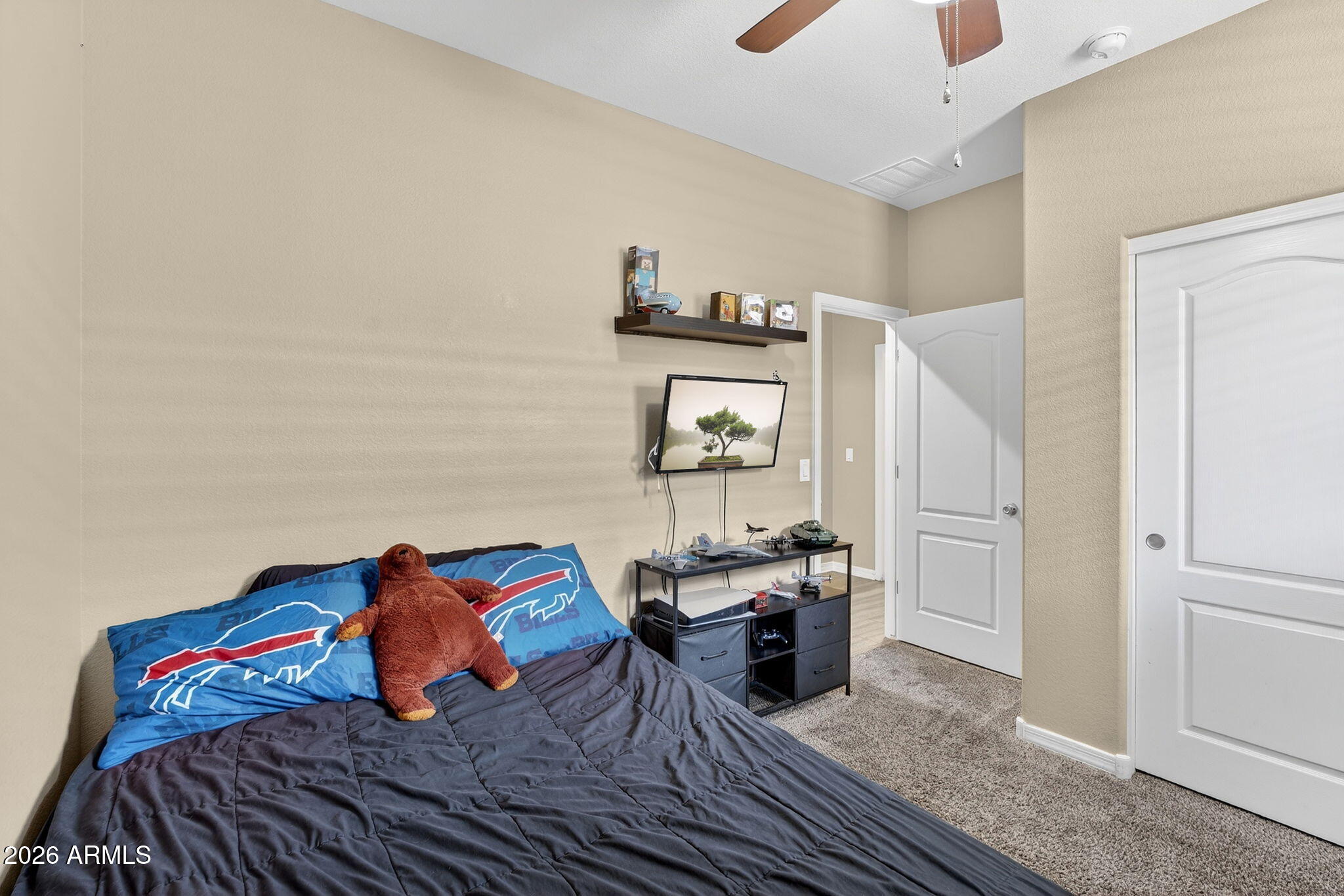 4528 W CRESCENT Road