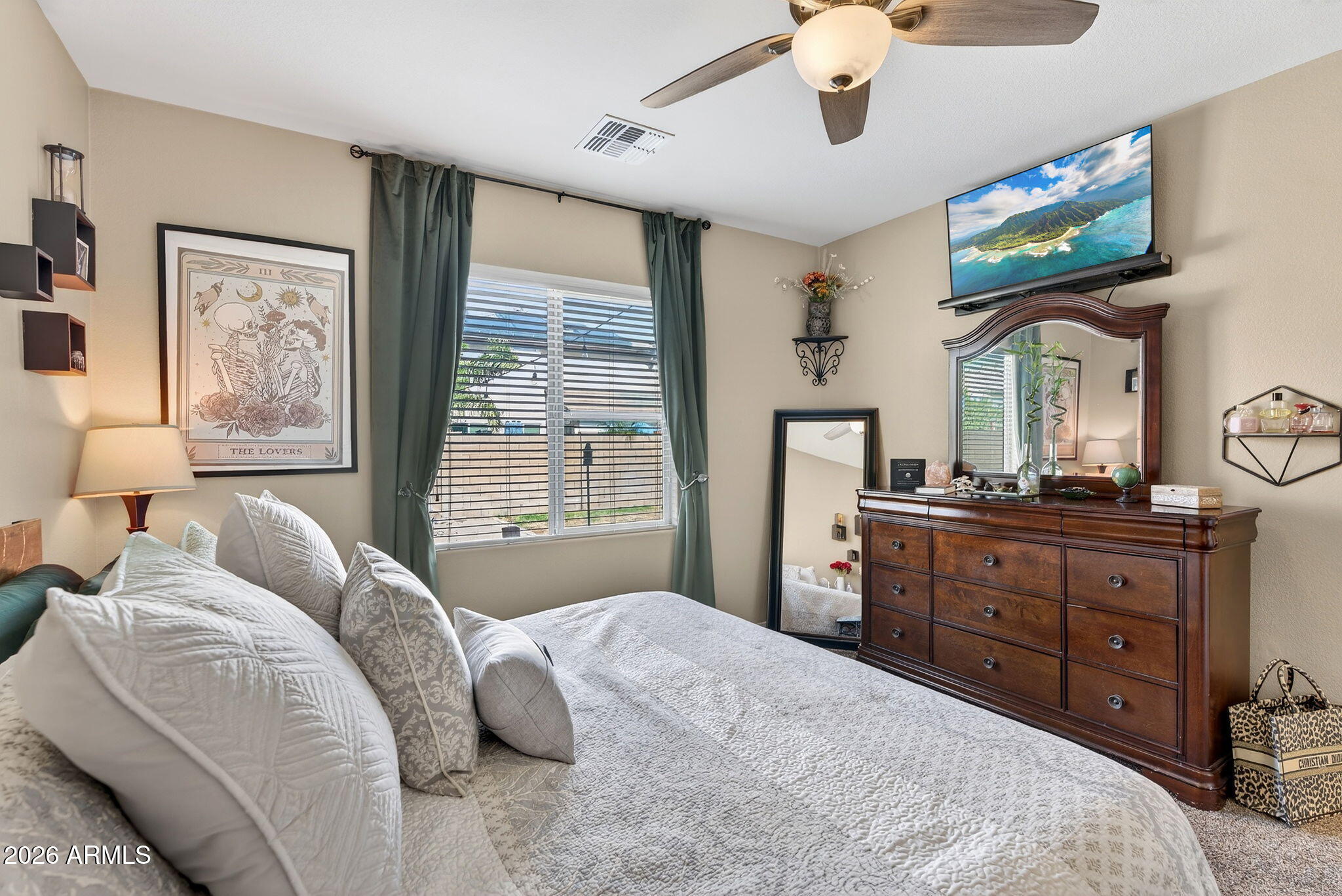 4528 W CRESCENT Road