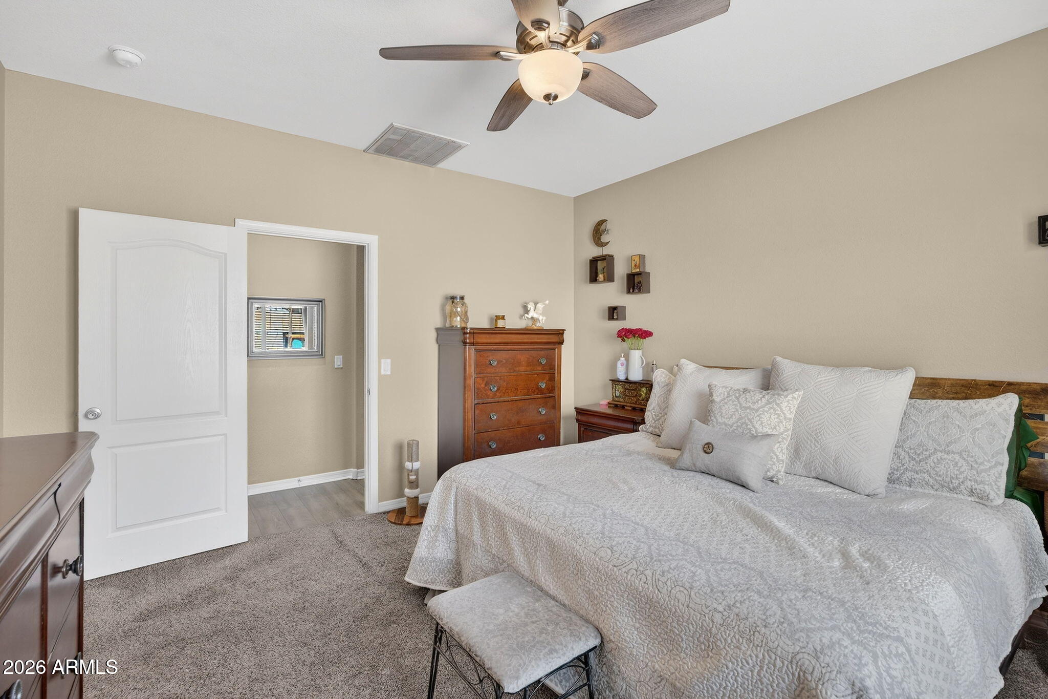 4528 W CRESCENT Road