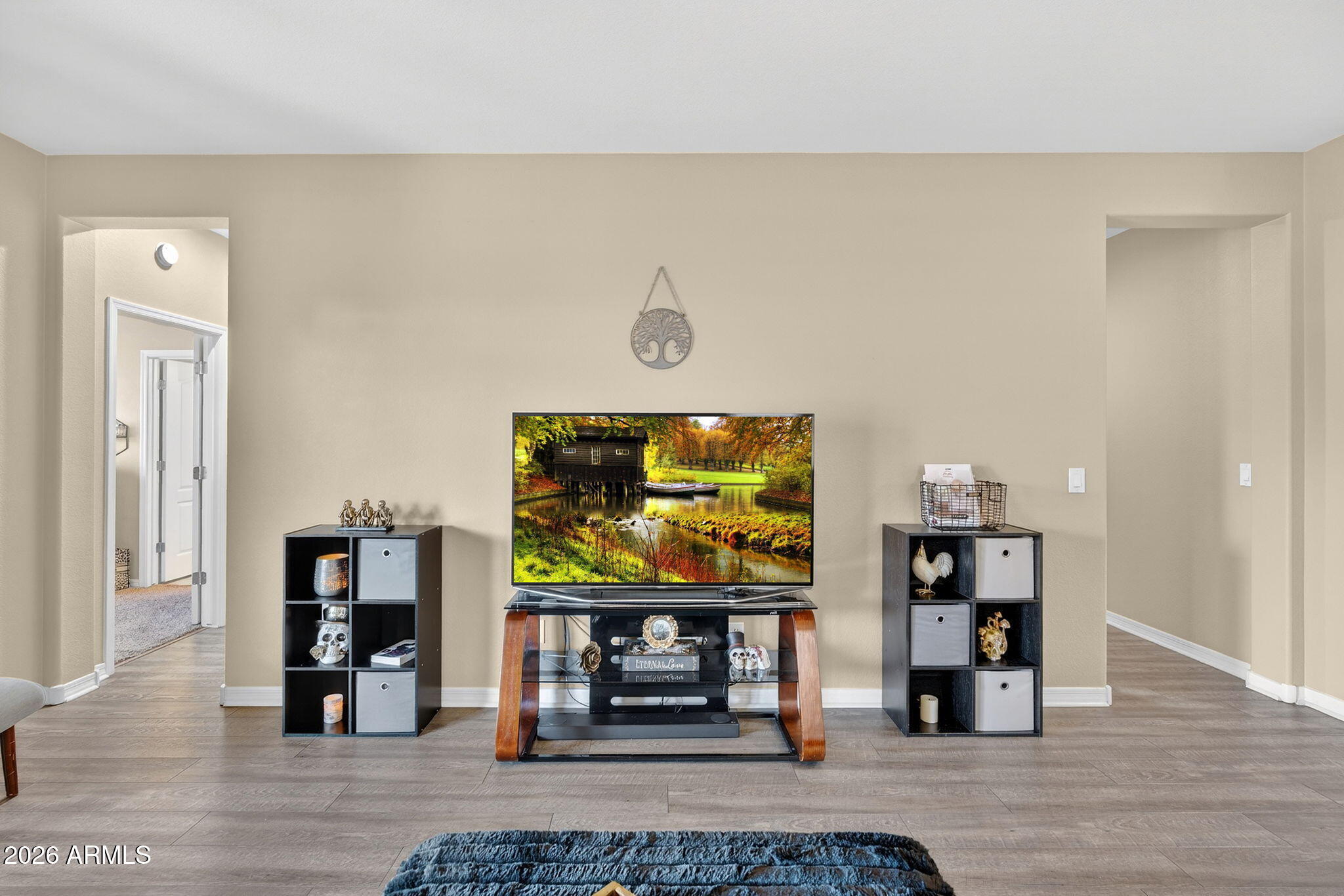 4528 W CRESCENT Road