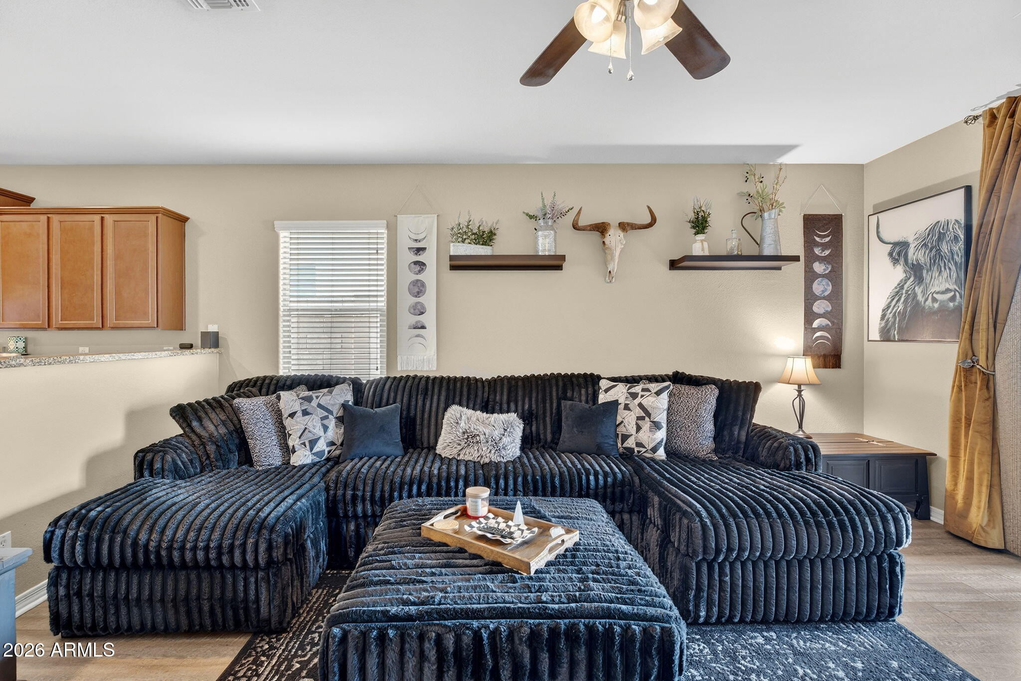 4528 W CRESCENT Road