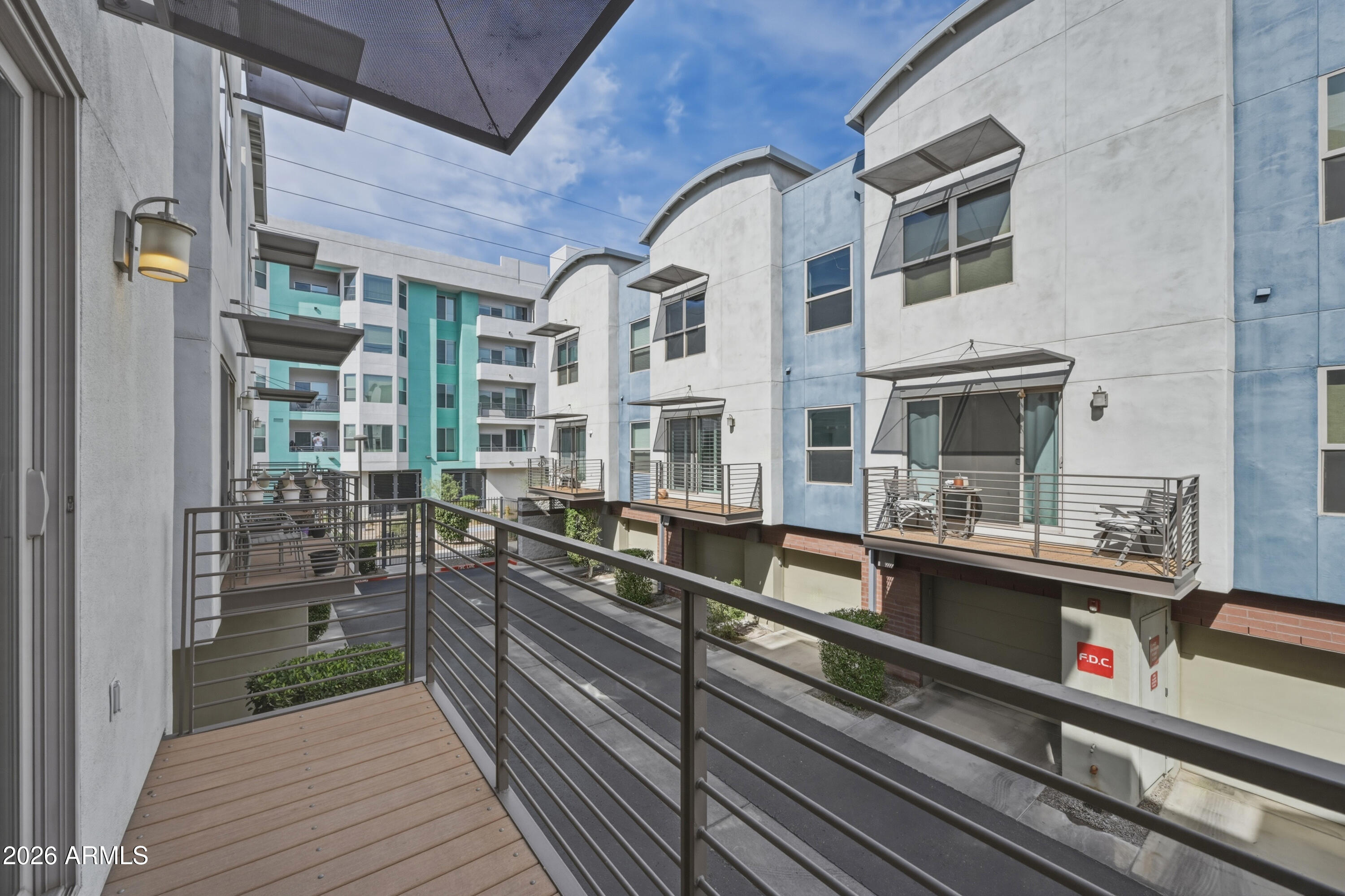 526 W 1ST Street 106