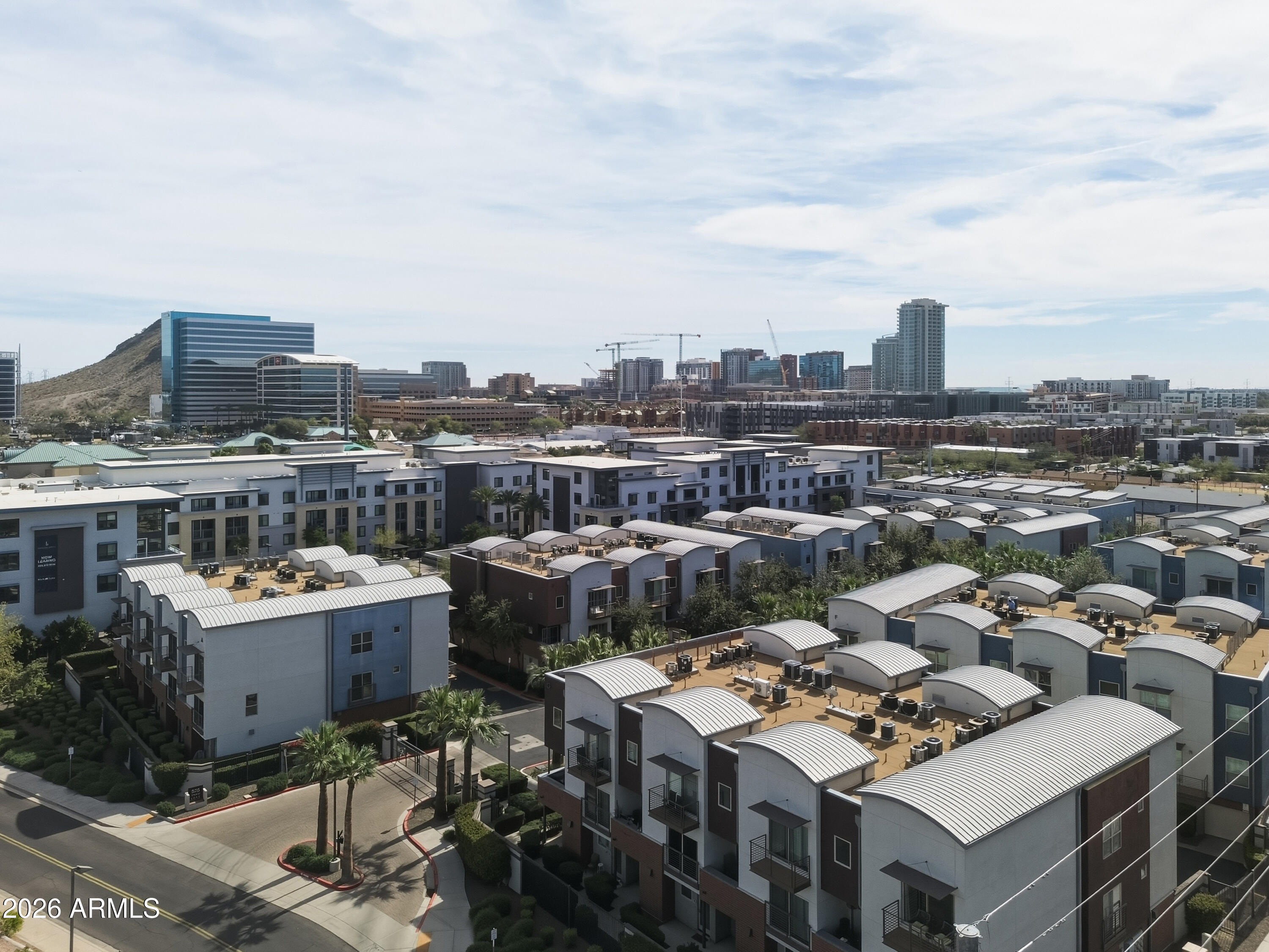 526 W 1ST Street 106