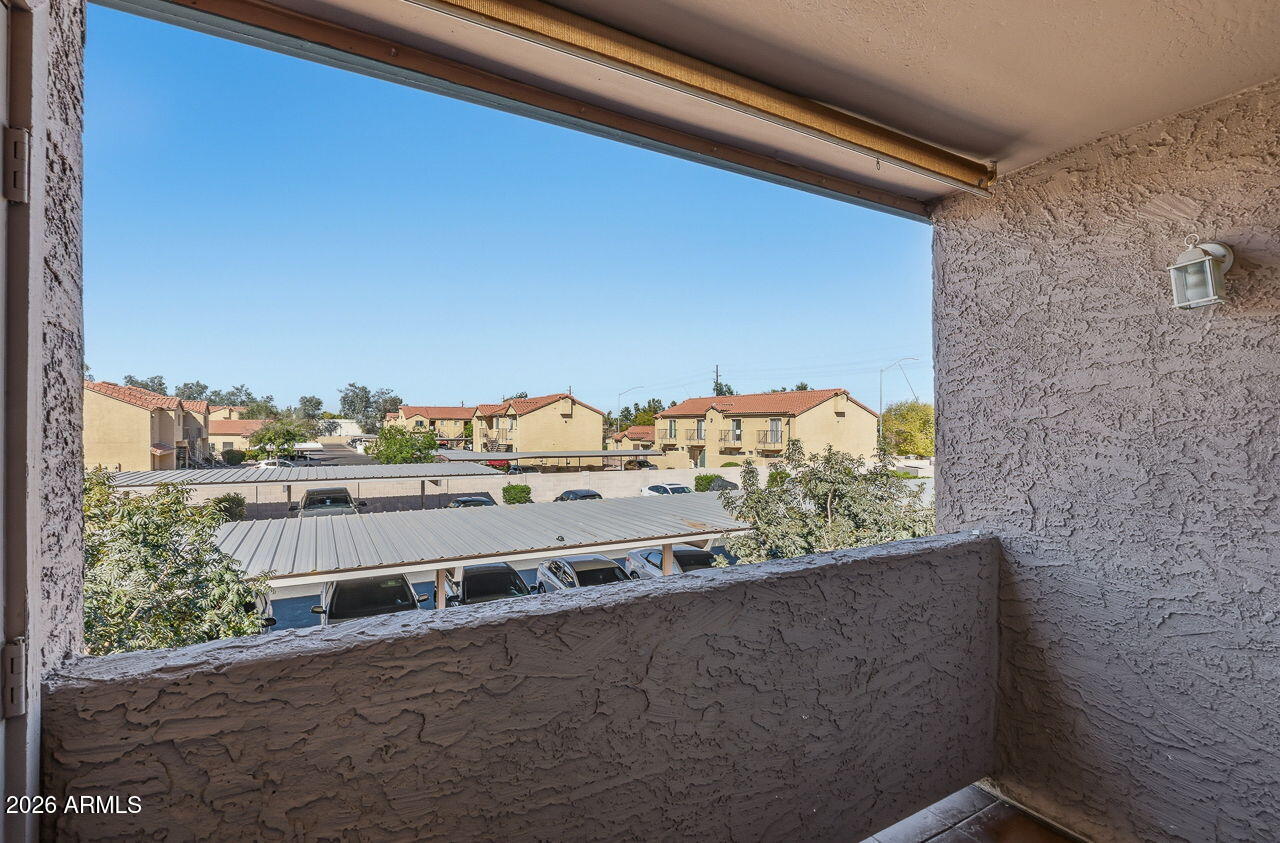 623 W Guadalupe Road 215