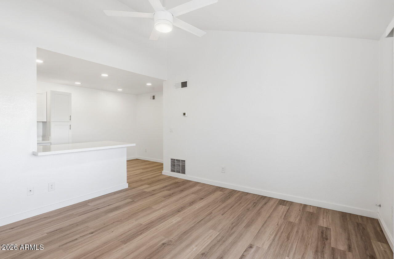623 W Guadalupe Road 215