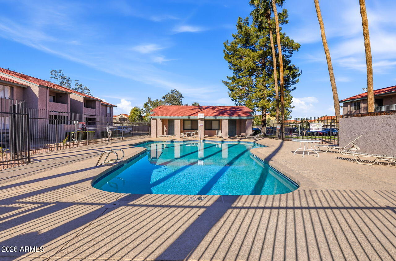 623 W Guadalupe Road 215