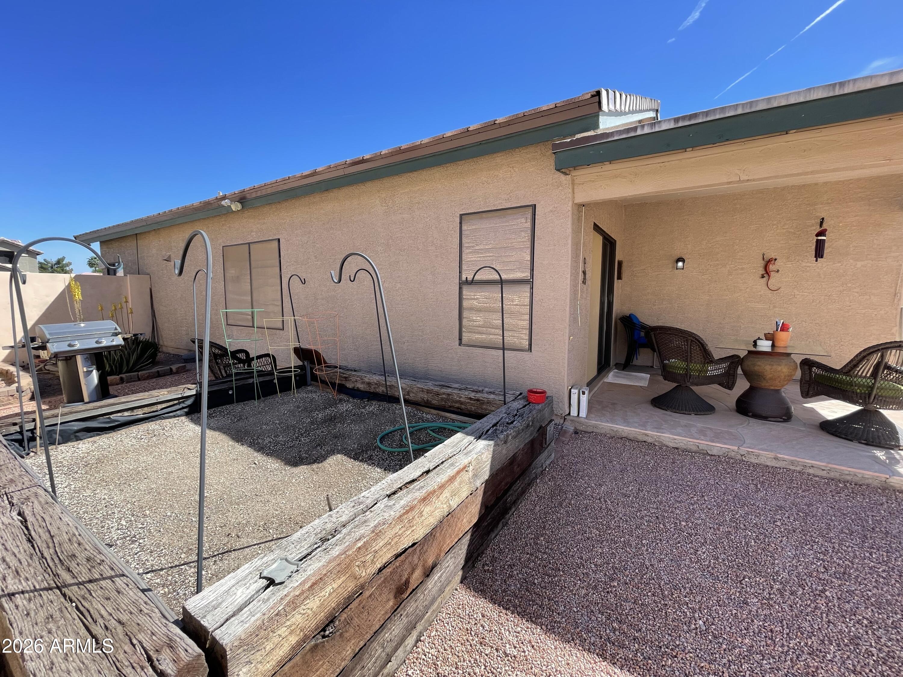 4377 E COOLBROOK Avenue