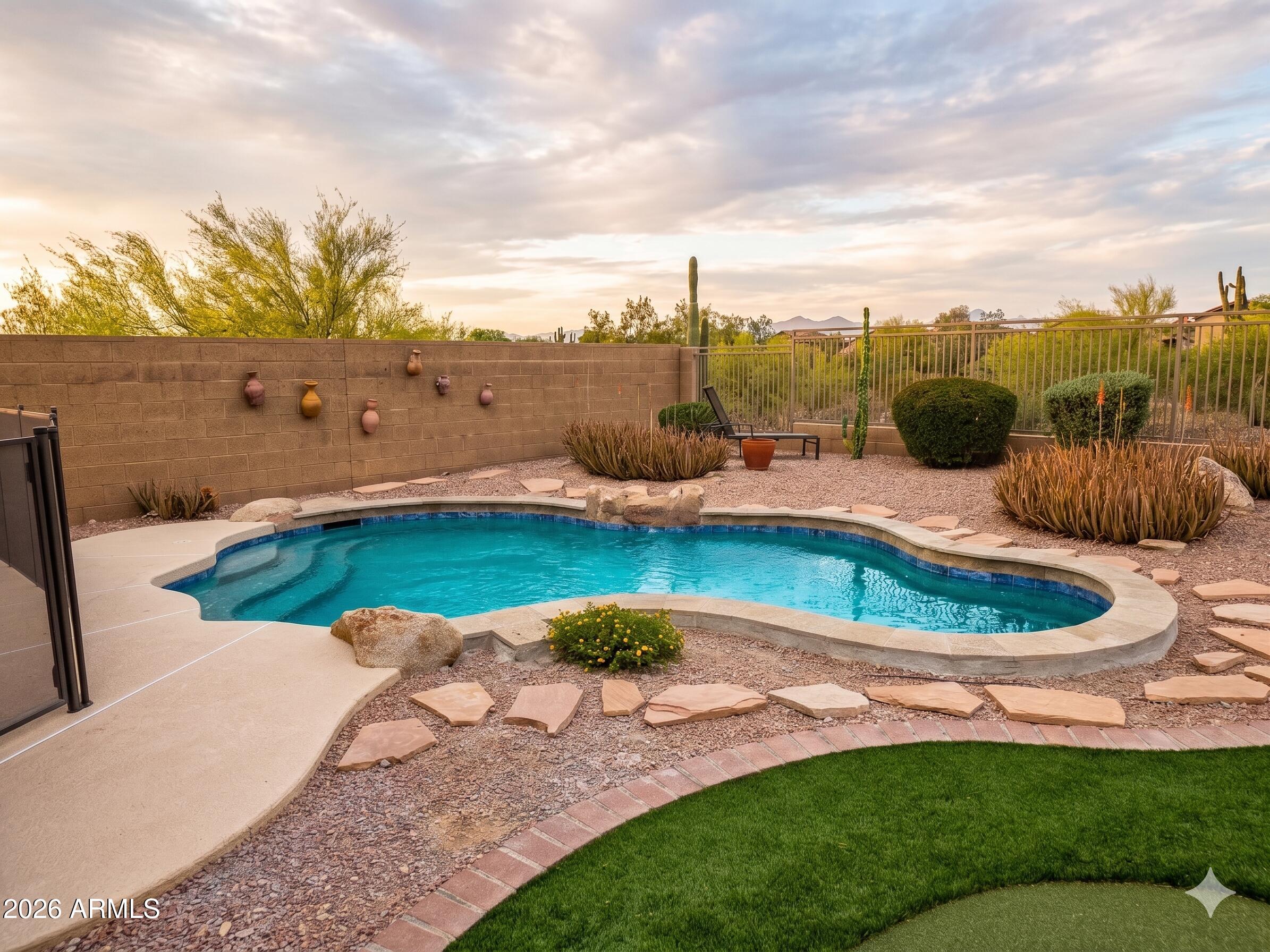 10456 E RAINTREE Drive
