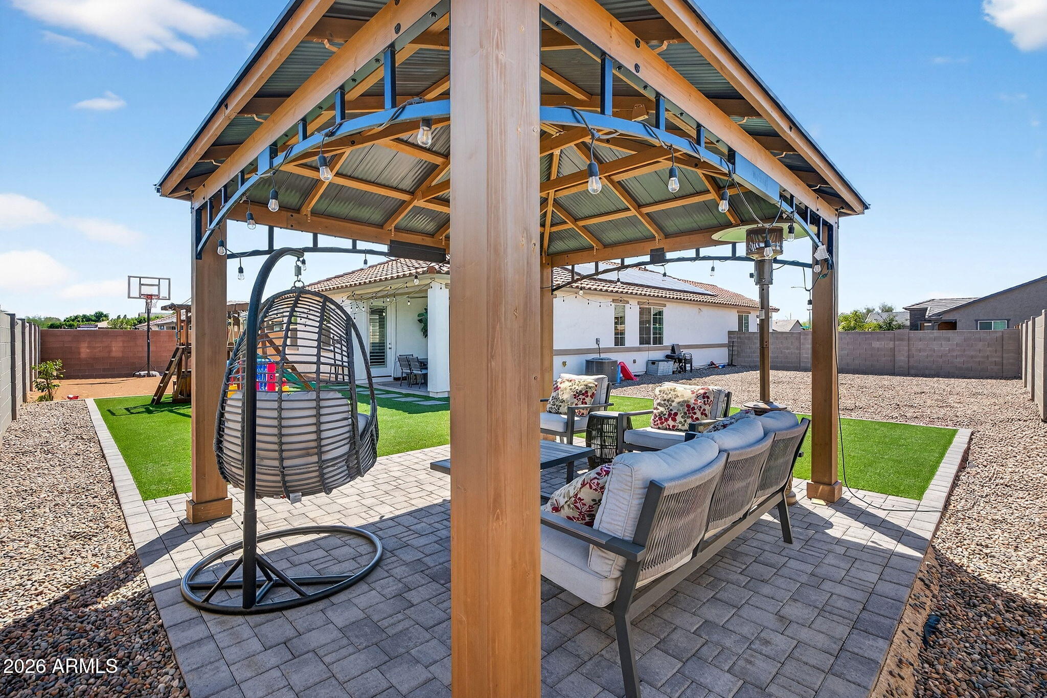 8450 W MEDLOCK Drive