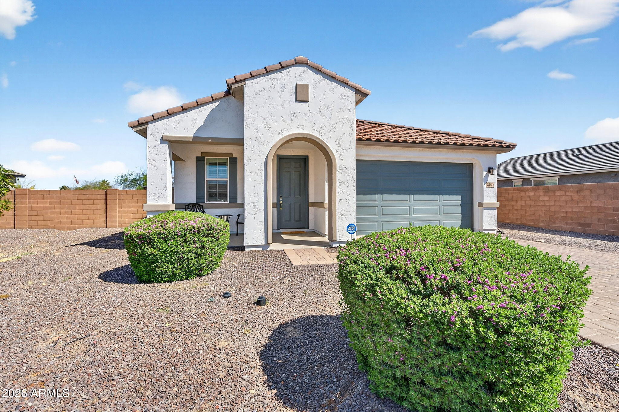 8450 W MEDLOCK Drive