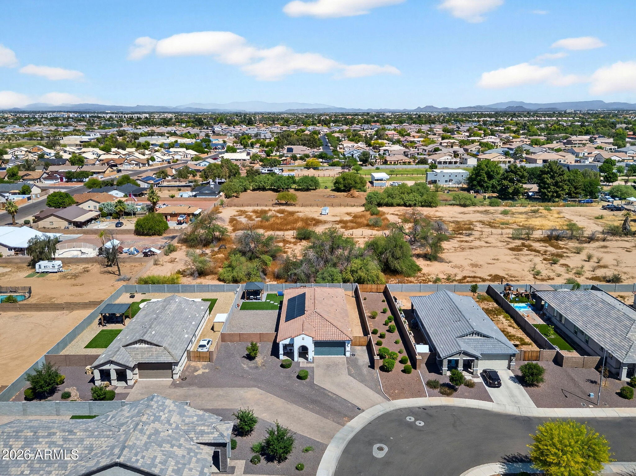 8450 W MEDLOCK Drive