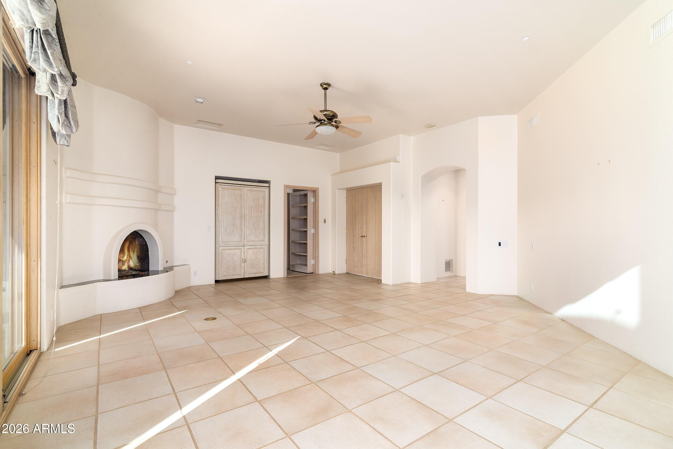 8400 E DIXILETA Drive 186