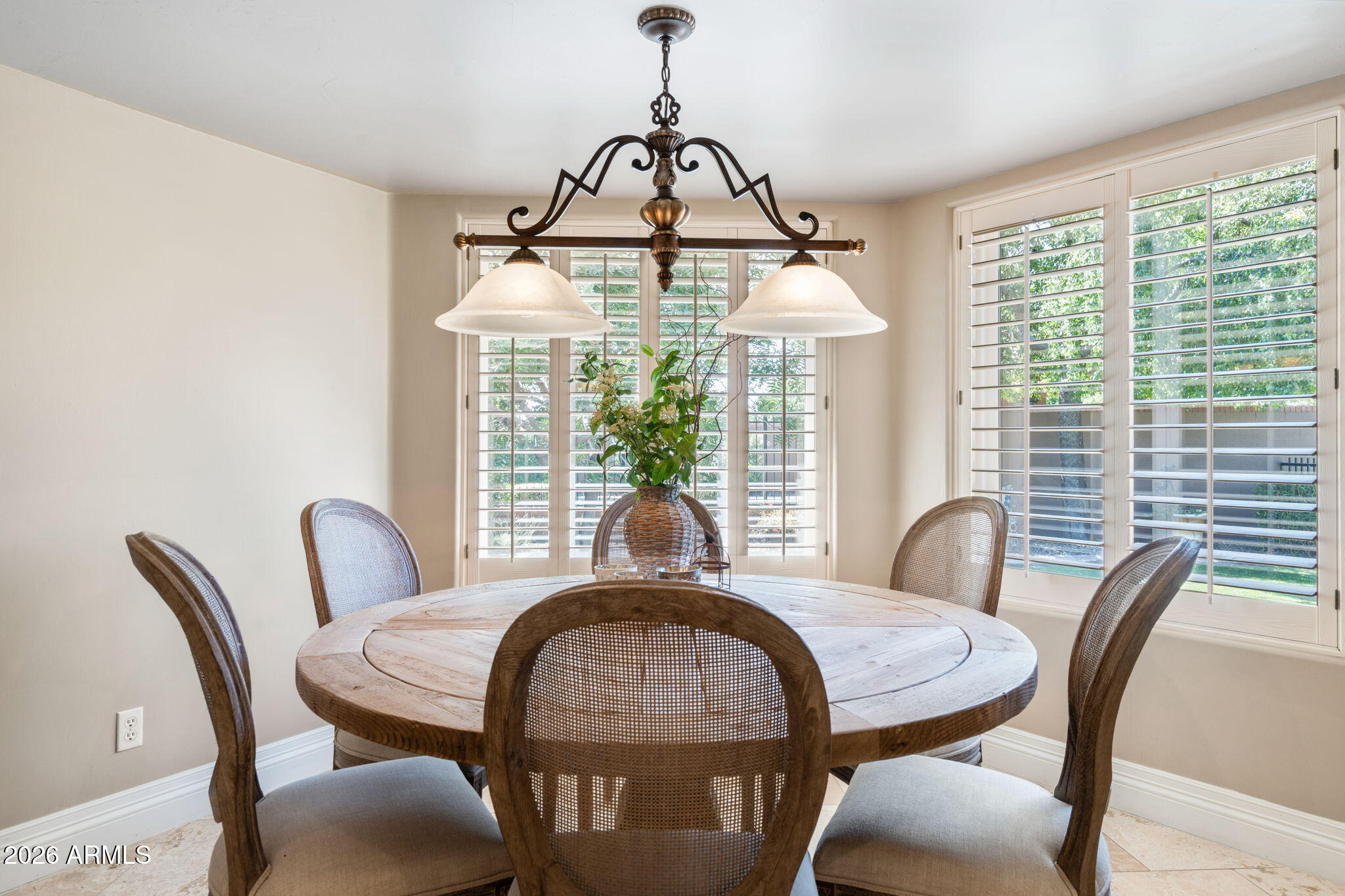 2125 S VAL VISTA Drive