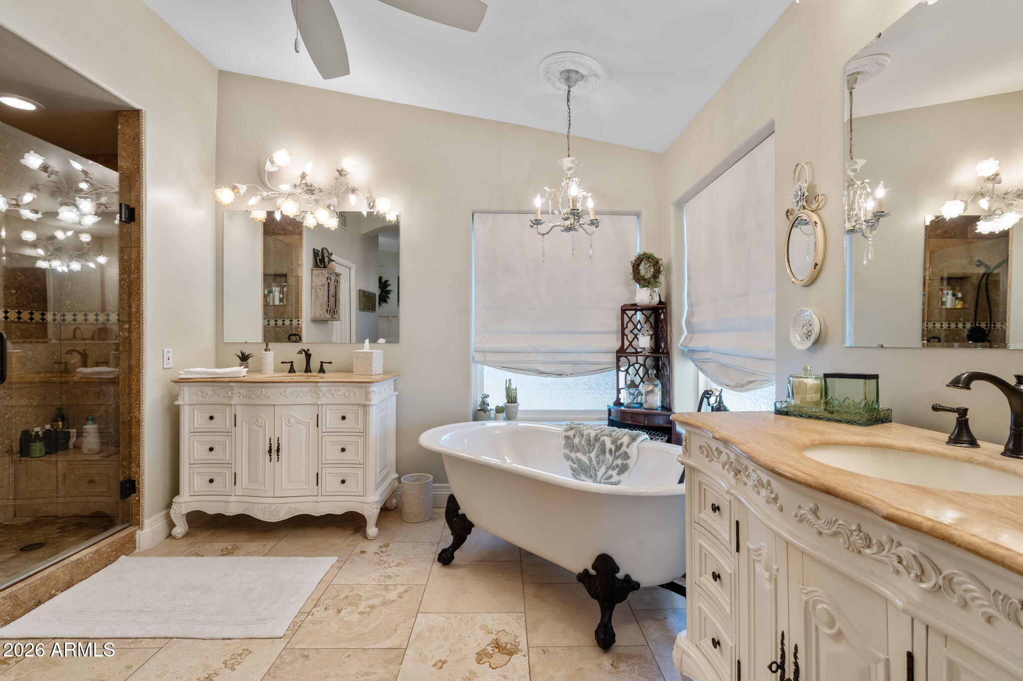 2125 S VAL VISTA Drive