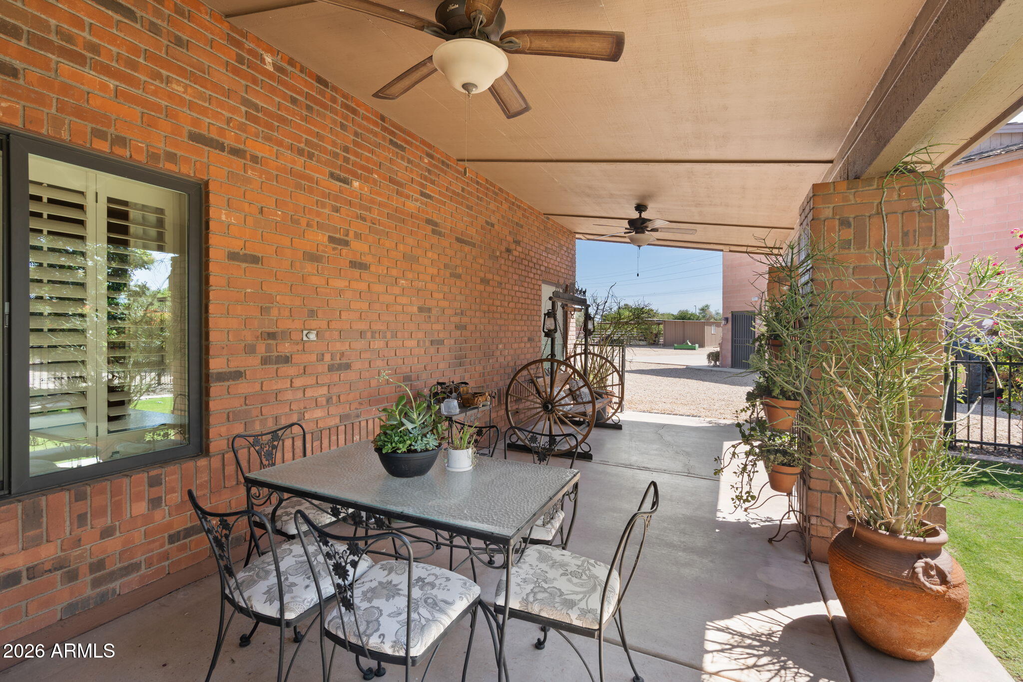 2125 S VAL VISTA Drive