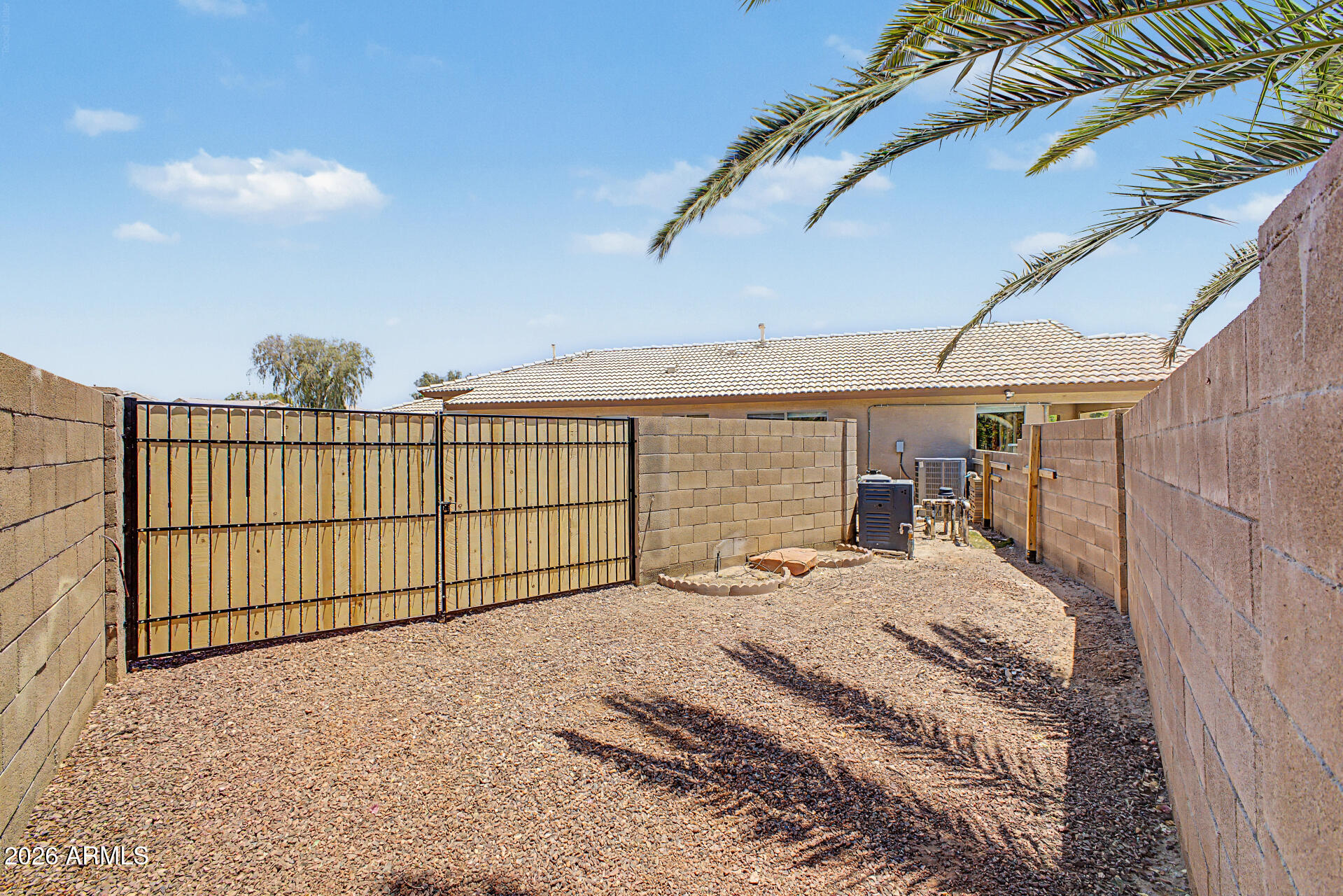 10819 W MONTE VISTA Road