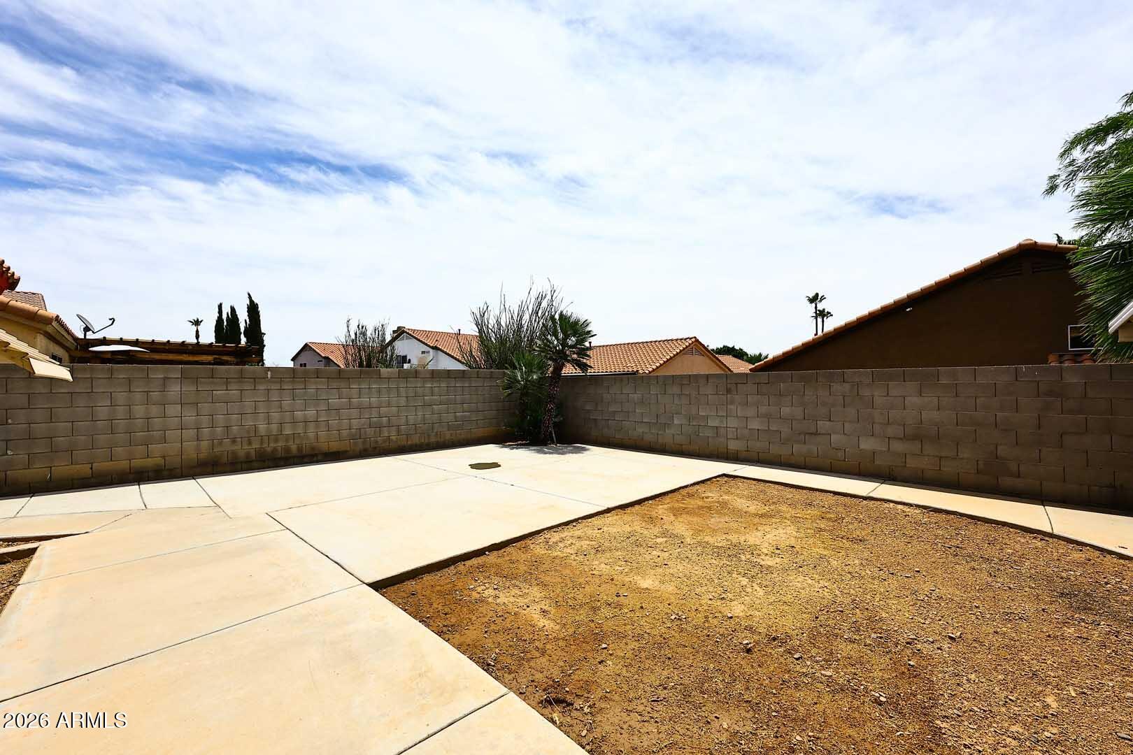 9235 W MICHELLE Drive