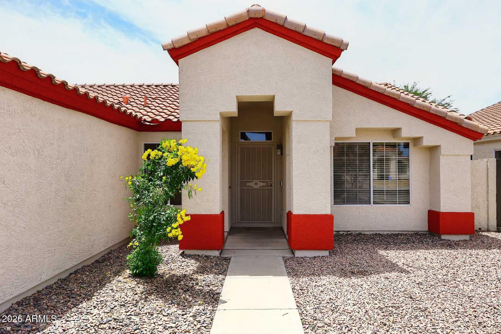 9235 W MICHELLE Drive
