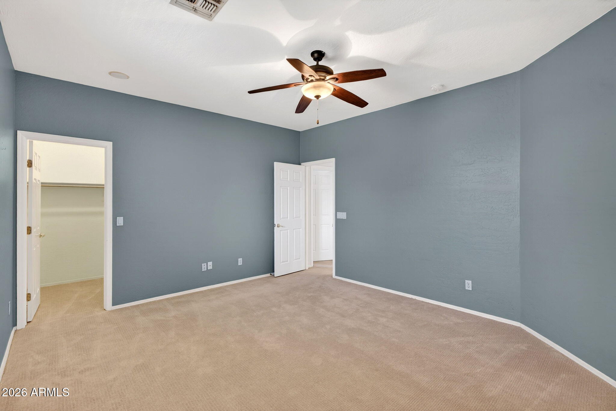 857 E CARLA VISTA Drive