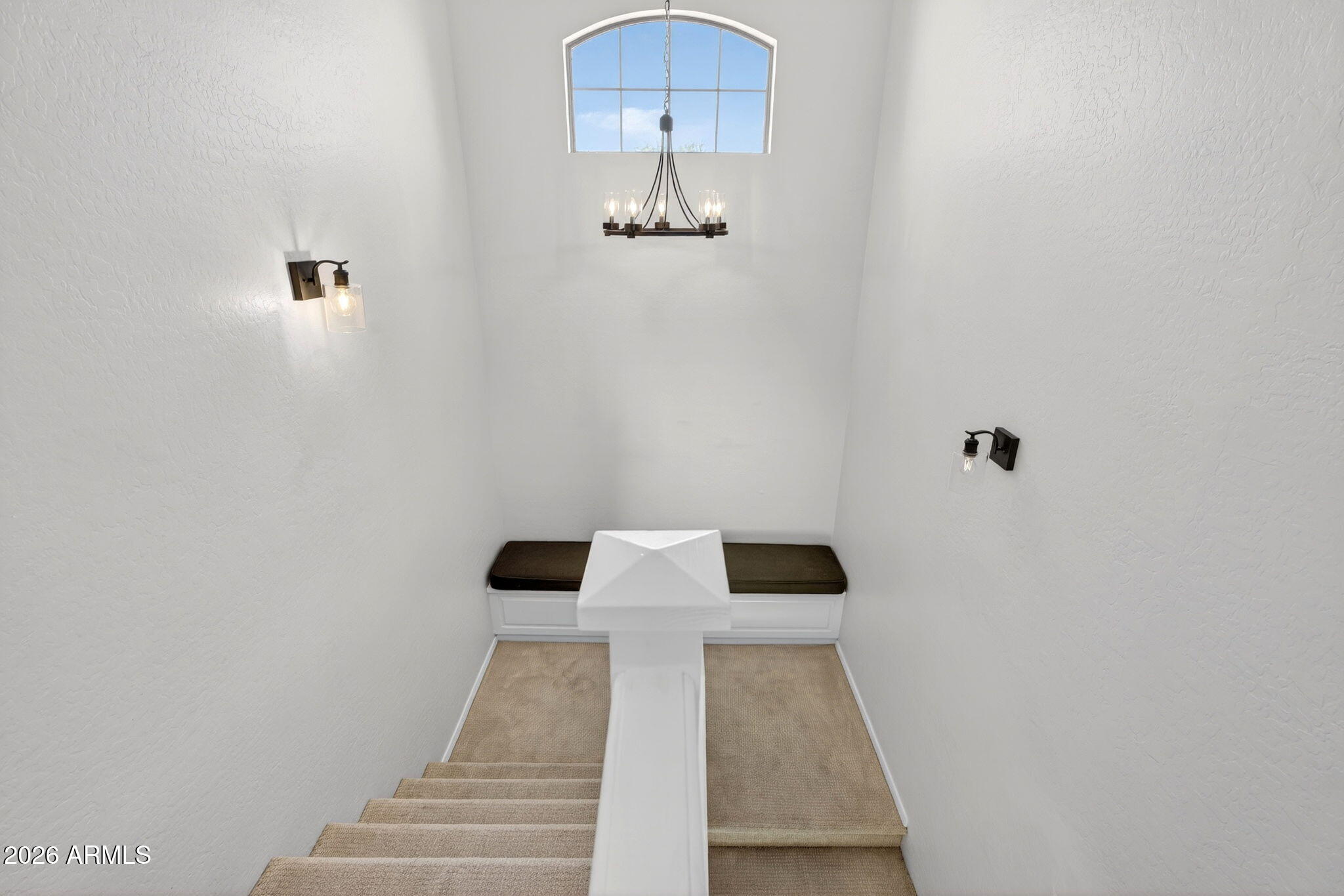 857 E CARLA VISTA Drive