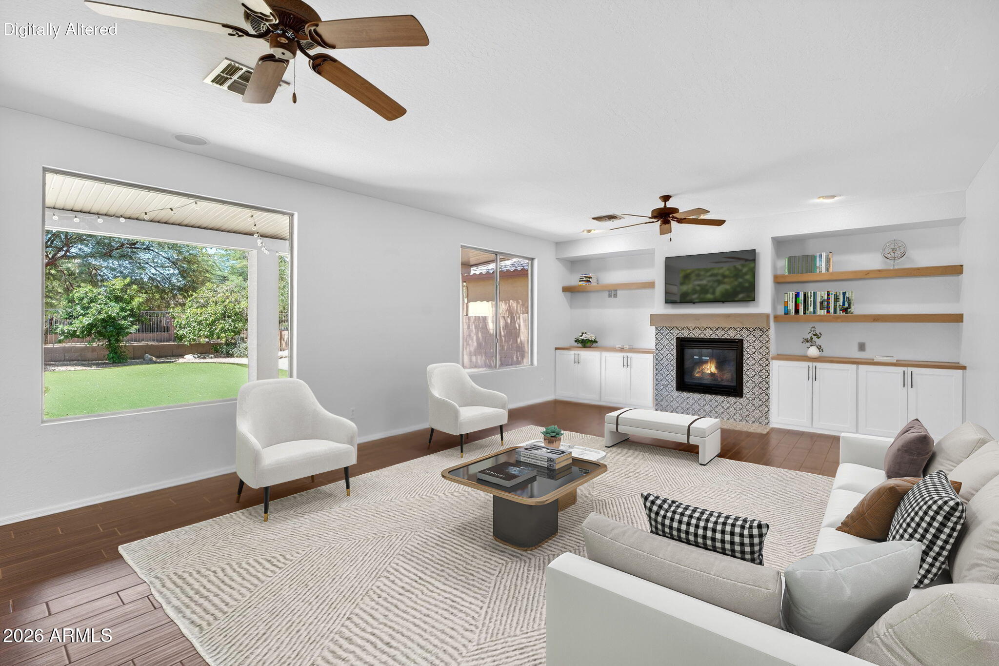857 E CARLA VISTA Drive