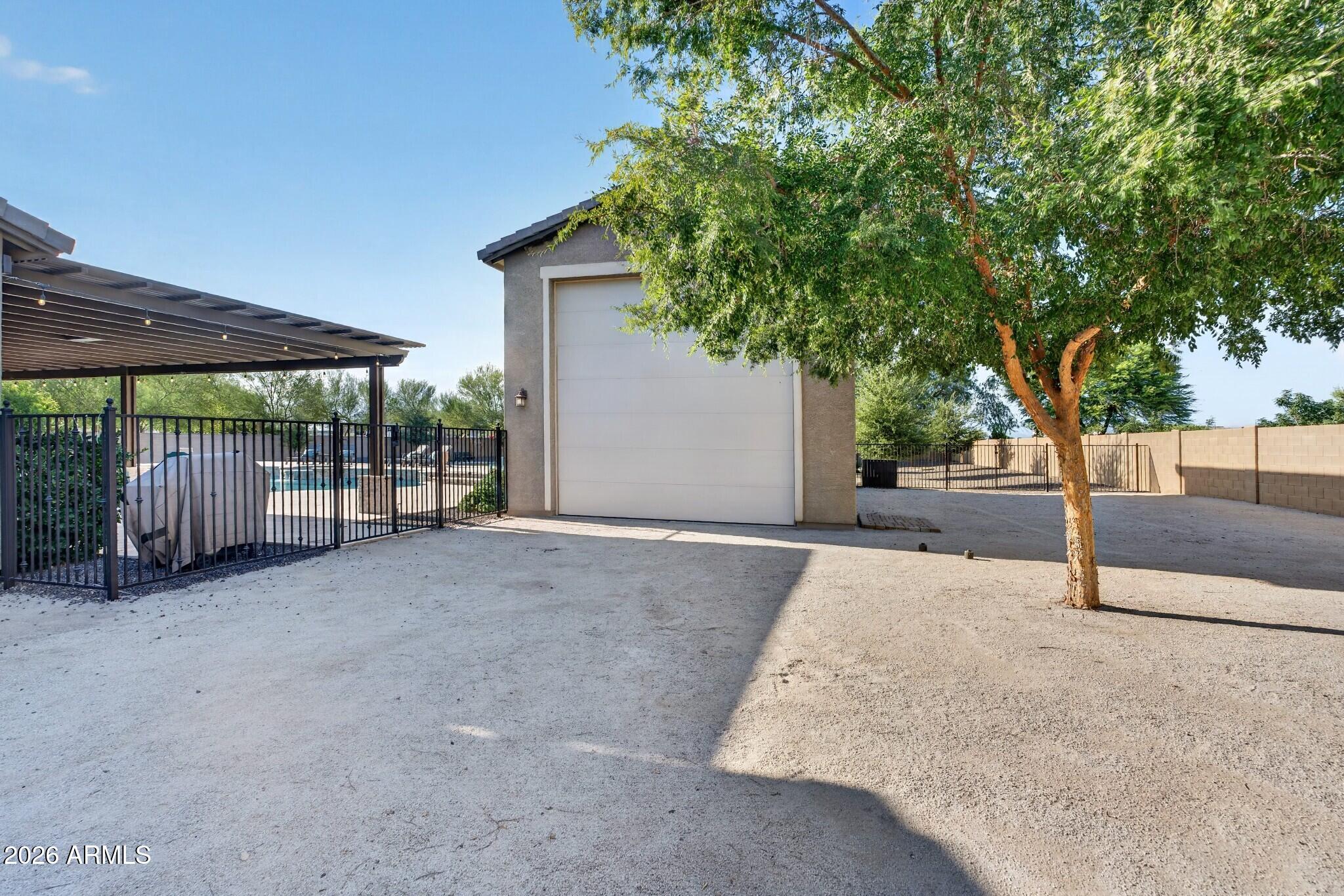 19816 E ALAMOSA Drive