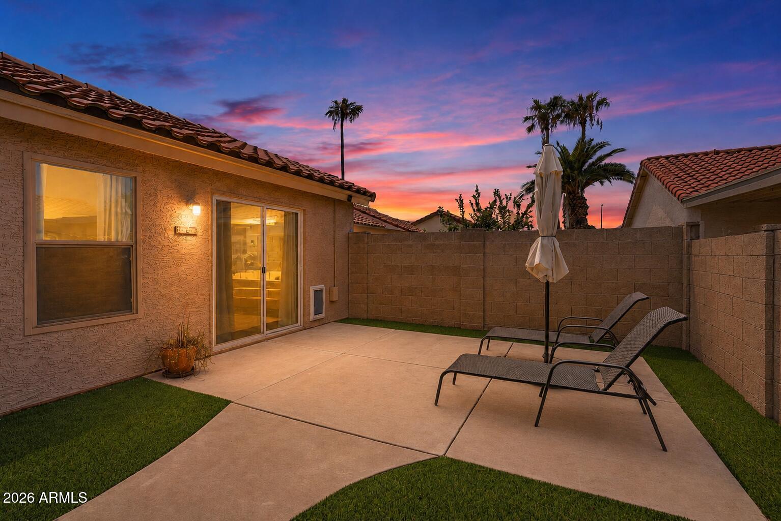 2412 W IRONWOOD Drive