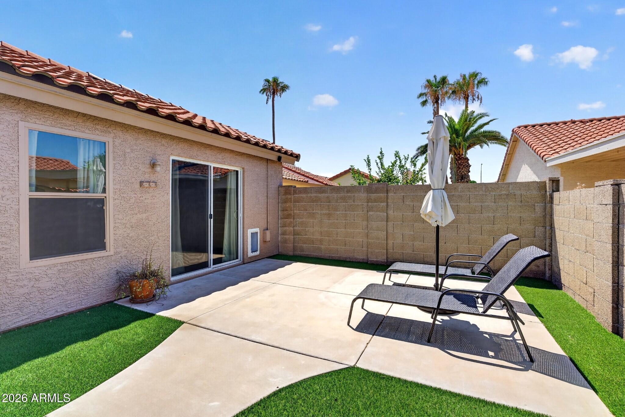 2412 W IRONWOOD Drive