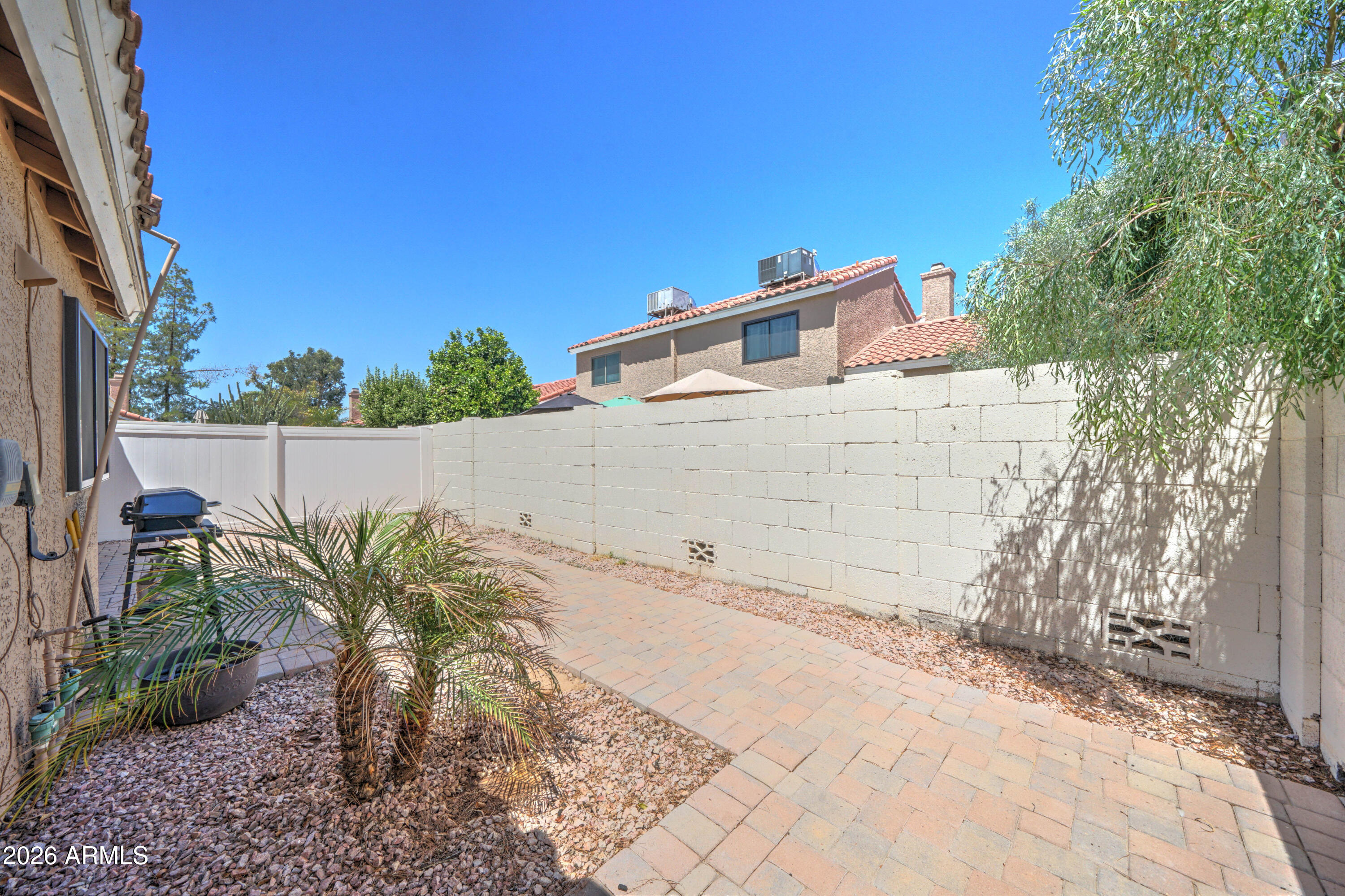 3510 E HAMPTON Avenue 114