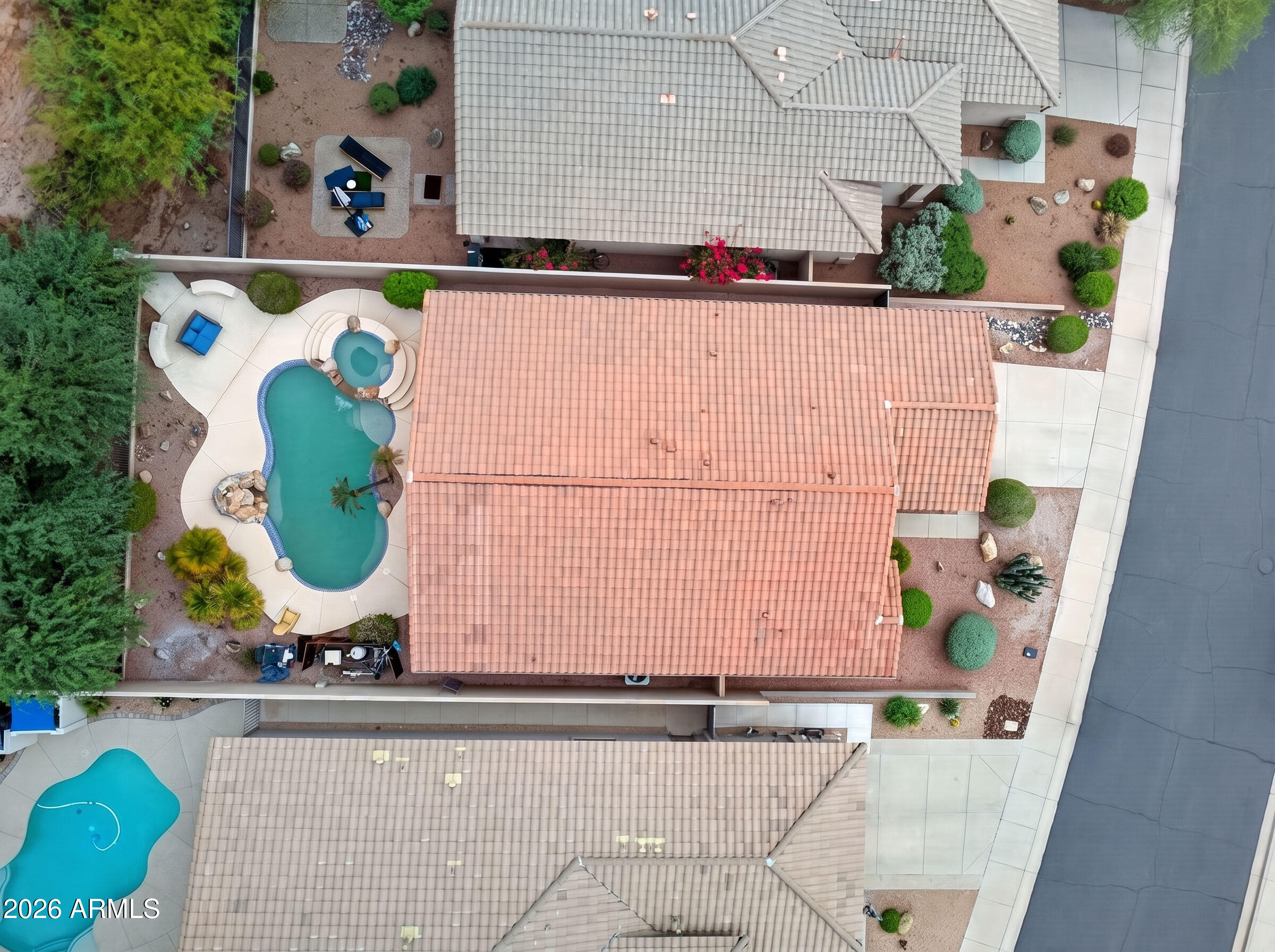 9811 N DESERT ROSE Drive