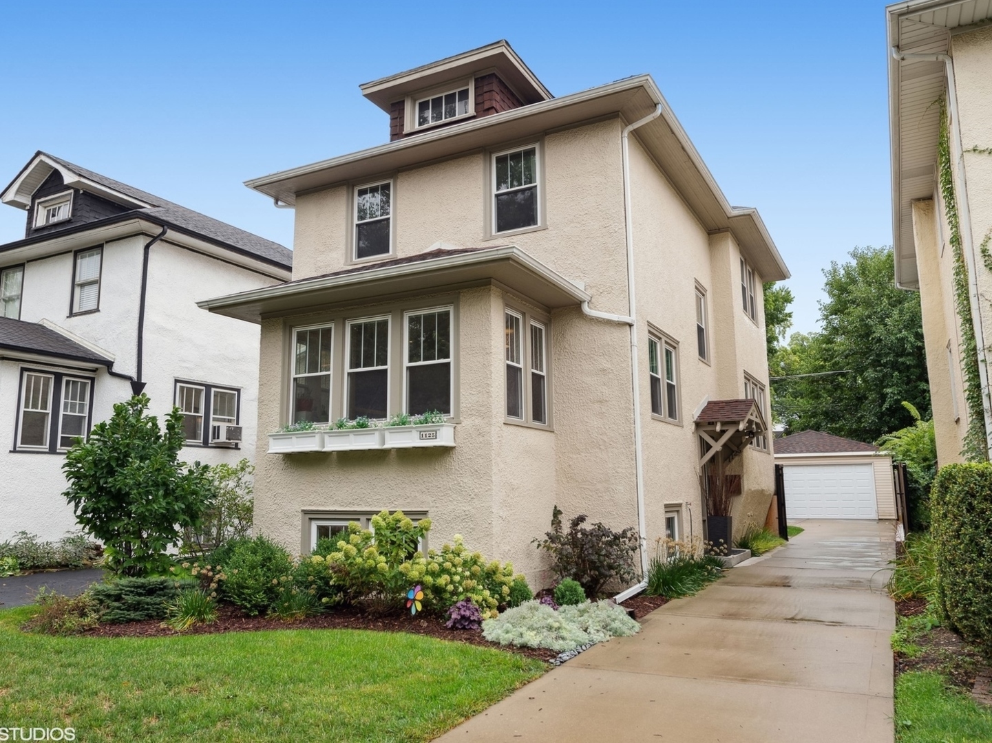 1125 Schneider Avenue