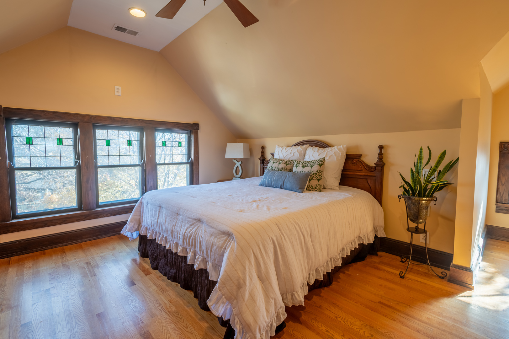 511 S Kenilworth Avenue