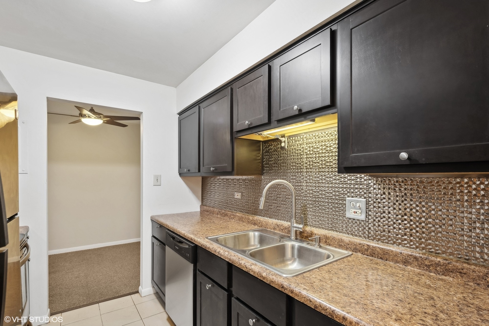 433 S Lombard Avenue Unit: 33