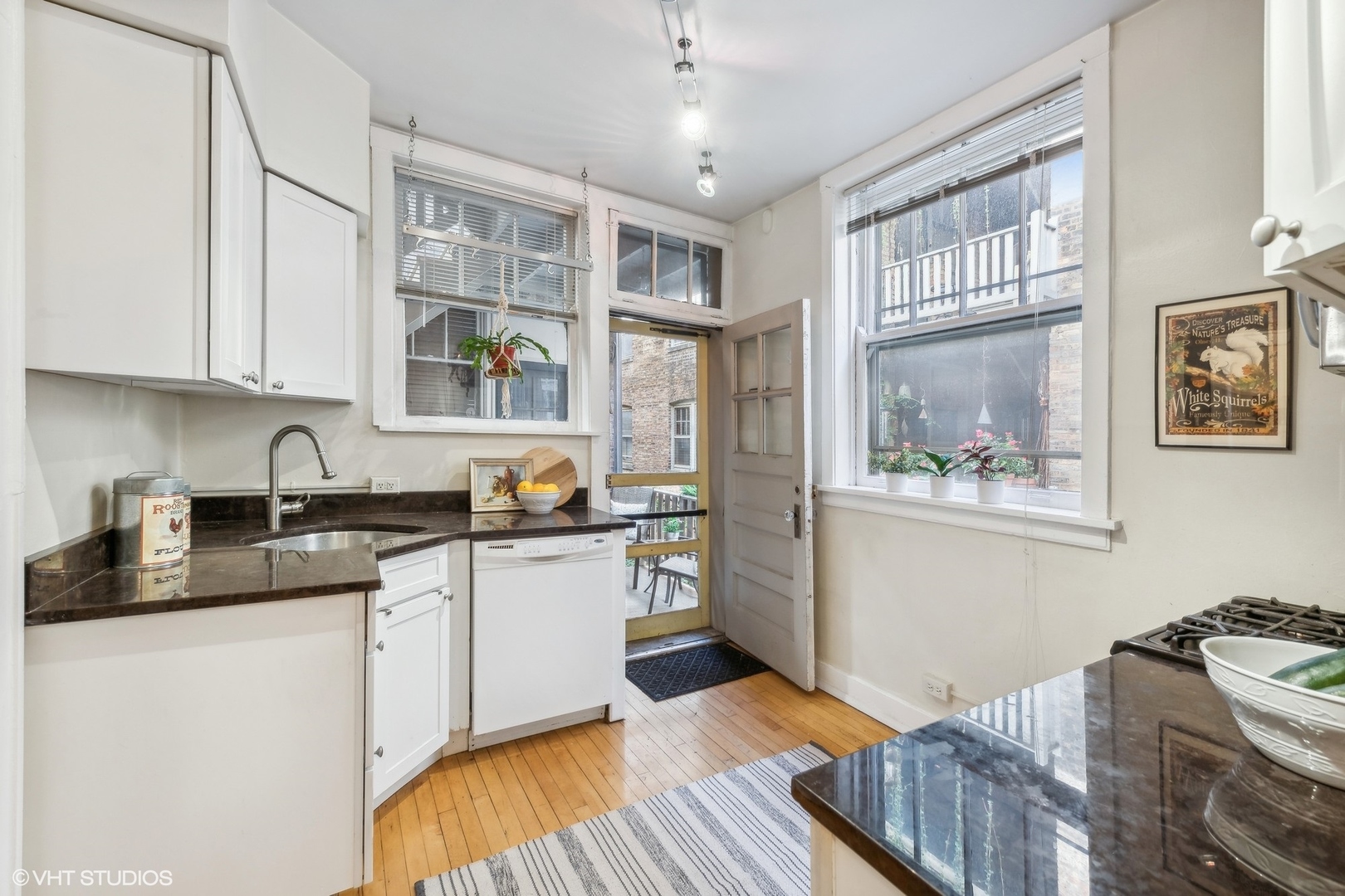 220 N Oak Park Avenue Unit: 1U
