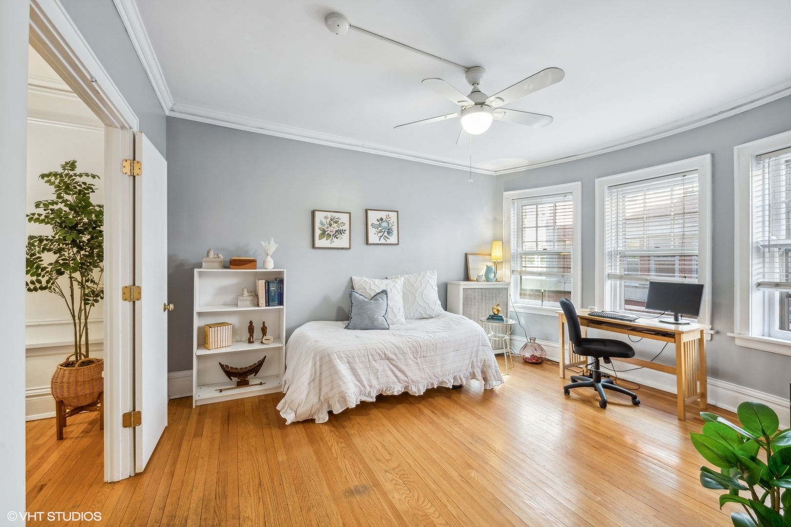 220 N Oak Park Avenue Unit: 1U