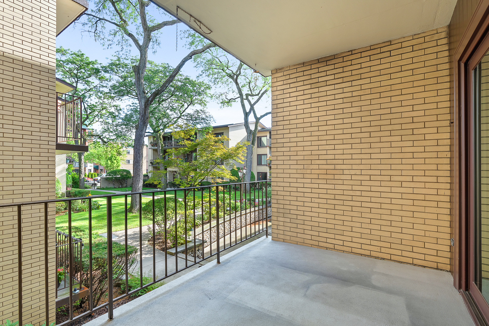 1025 Washington Boulevard Unit: 1B-102