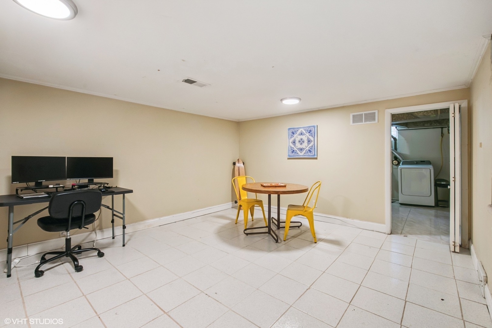1124 N Harlem Avenue