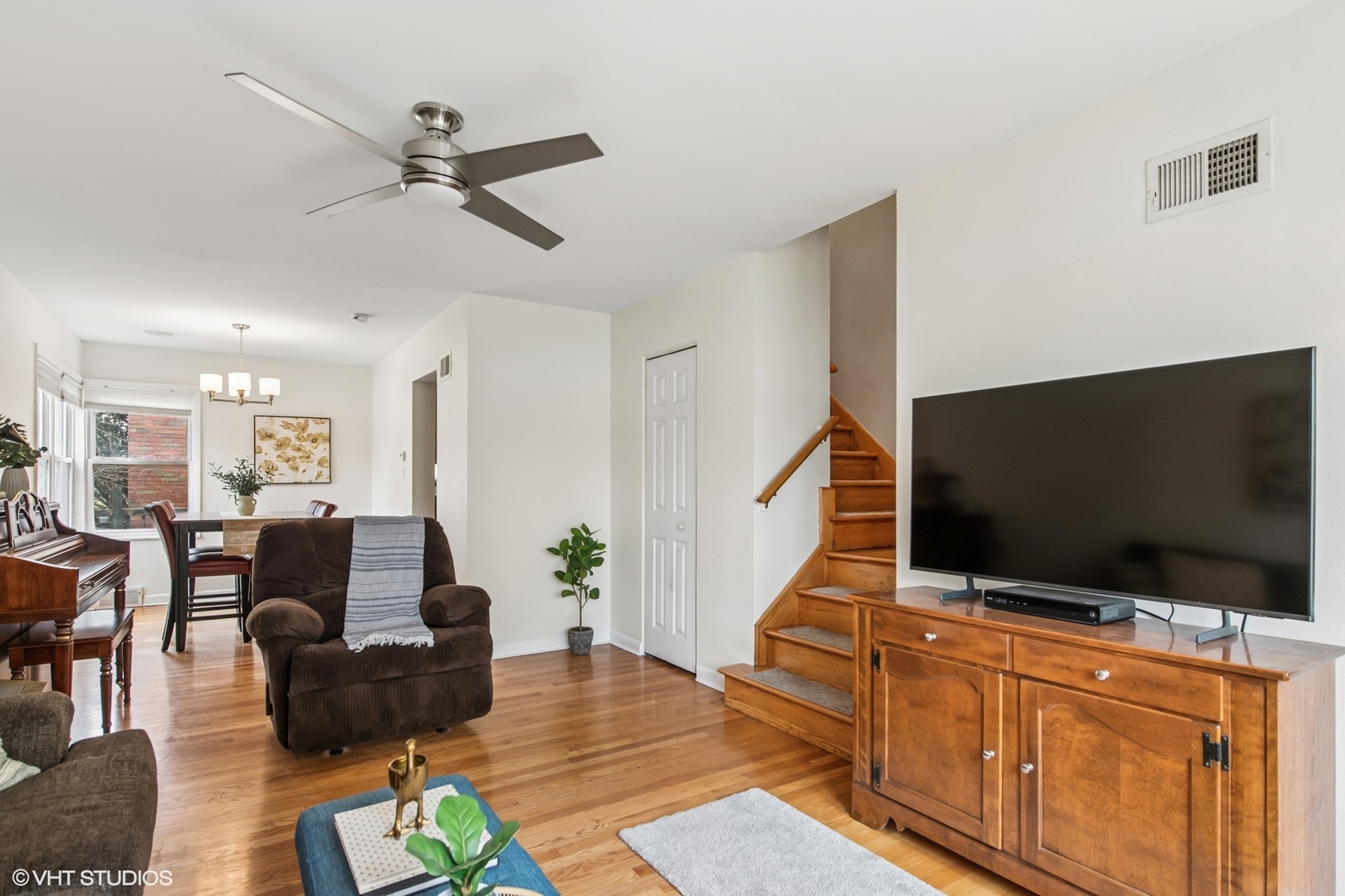 1124 N Harlem Avenue