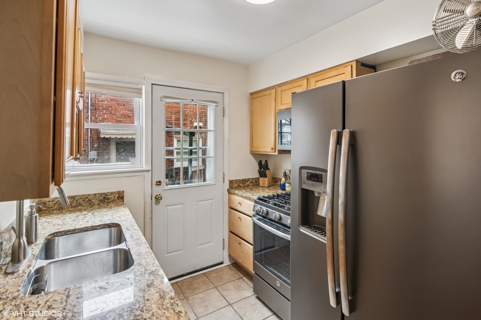 1124 N Harlem Avenue
