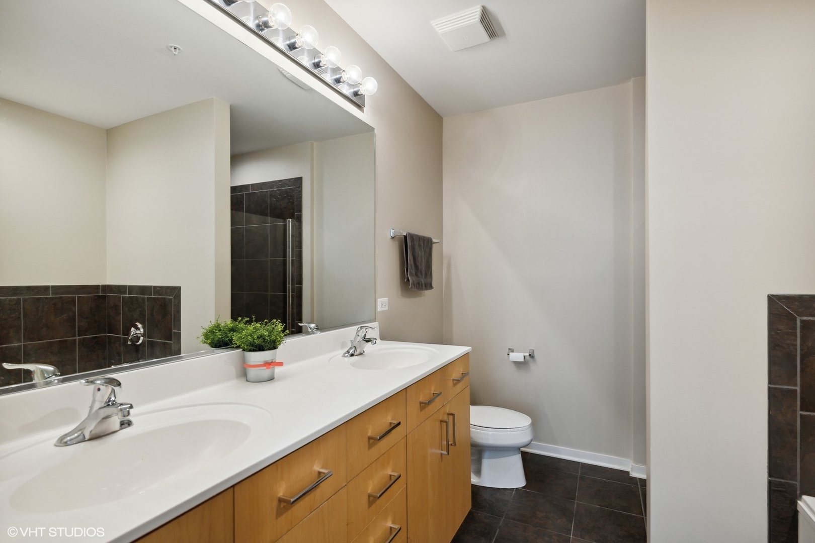 101 N Euclid Avenue Unit: 15