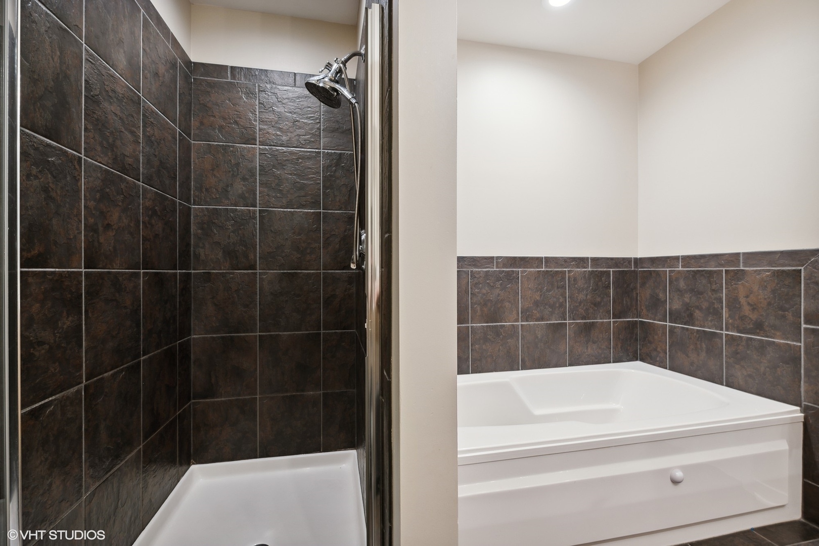 101 N Euclid Avenue Unit: 15