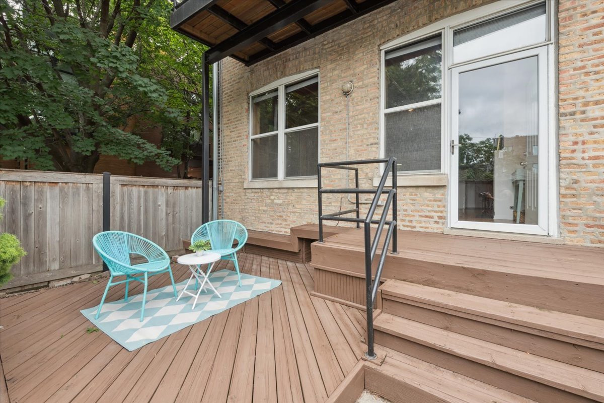 2021 W Willow Street Unit: 106